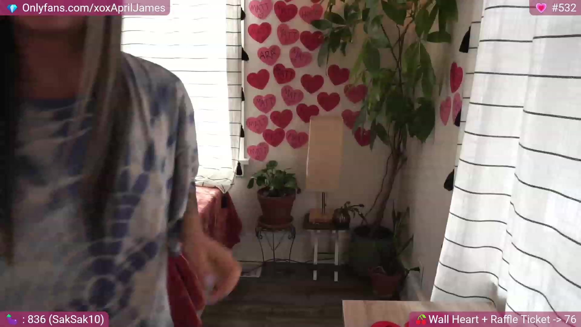 Gallery image thumbnail from AprilJames's myfreecams stream on, 02/09/2023, 17:39 image 12 of 20