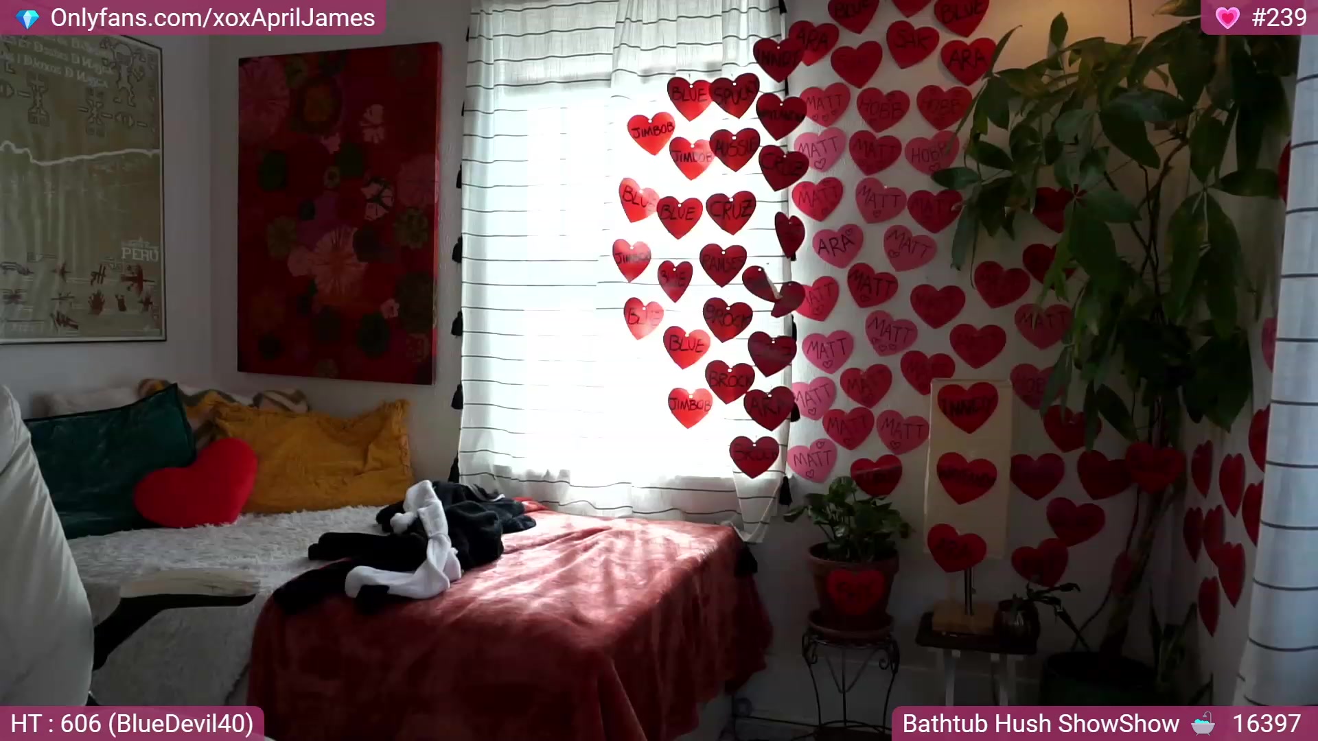 Gallery image thumbnail from AprilJames's myfreecams stream on, 02/12/2023, 18:13 image 19 of 20
