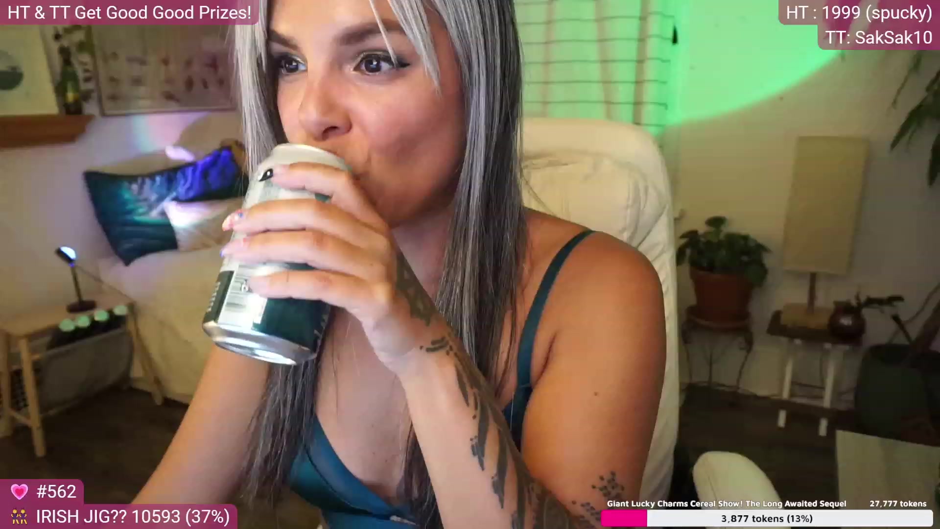 Gallery image thumbnail from AprilJames's myfreecams stream on, 03/18/2023, 04:03 image 7 of 20