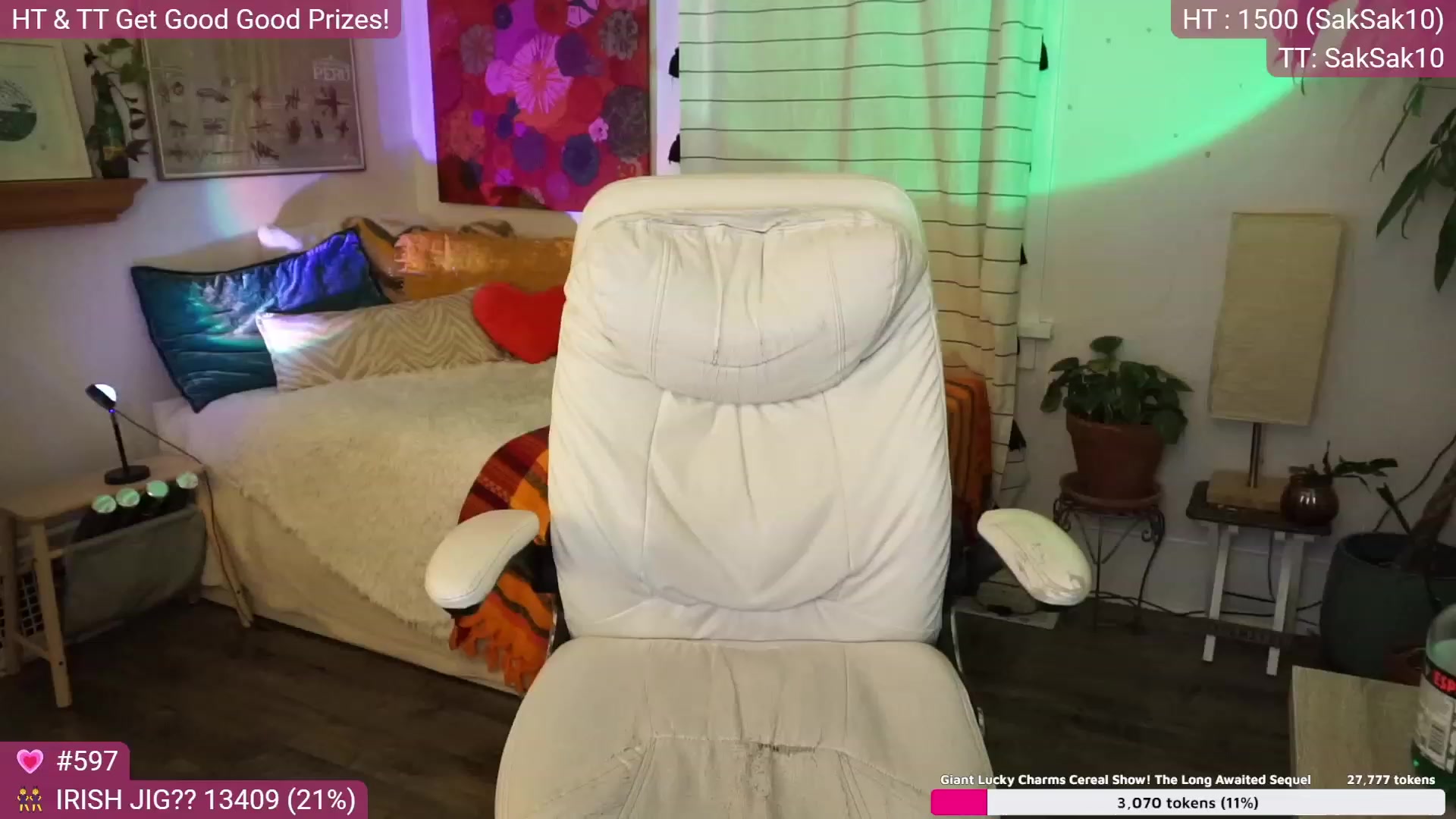 Gallery image thumbnail from AprilJames's myfreecams stream on, 03/18/2023, 04:03 image 5 of 20