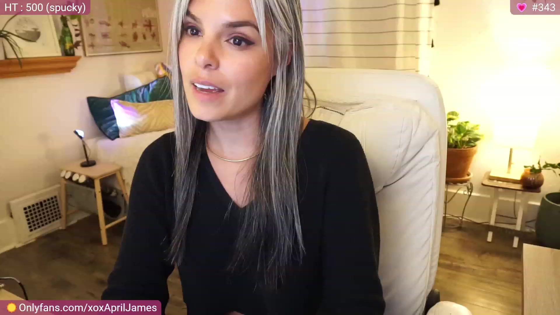 Gallery image thumbnail from AprilJames's myfreecams stream on, 03/24/2023, 02:01 image 16 of 20