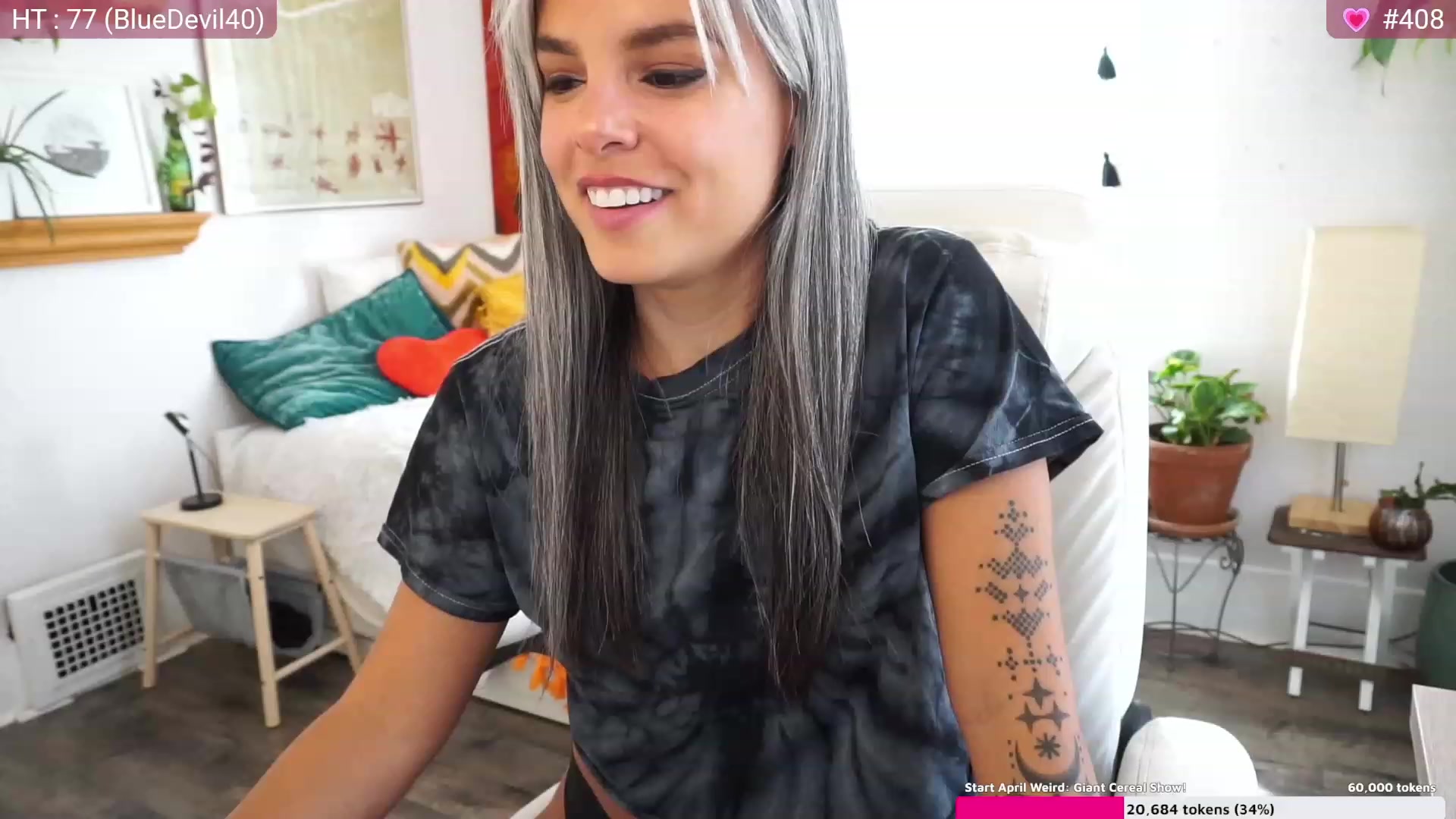 Gallery image thumbnail from AprilJames's myfreecams stream on, 03/29/2023, 17:32 image 14 of 20