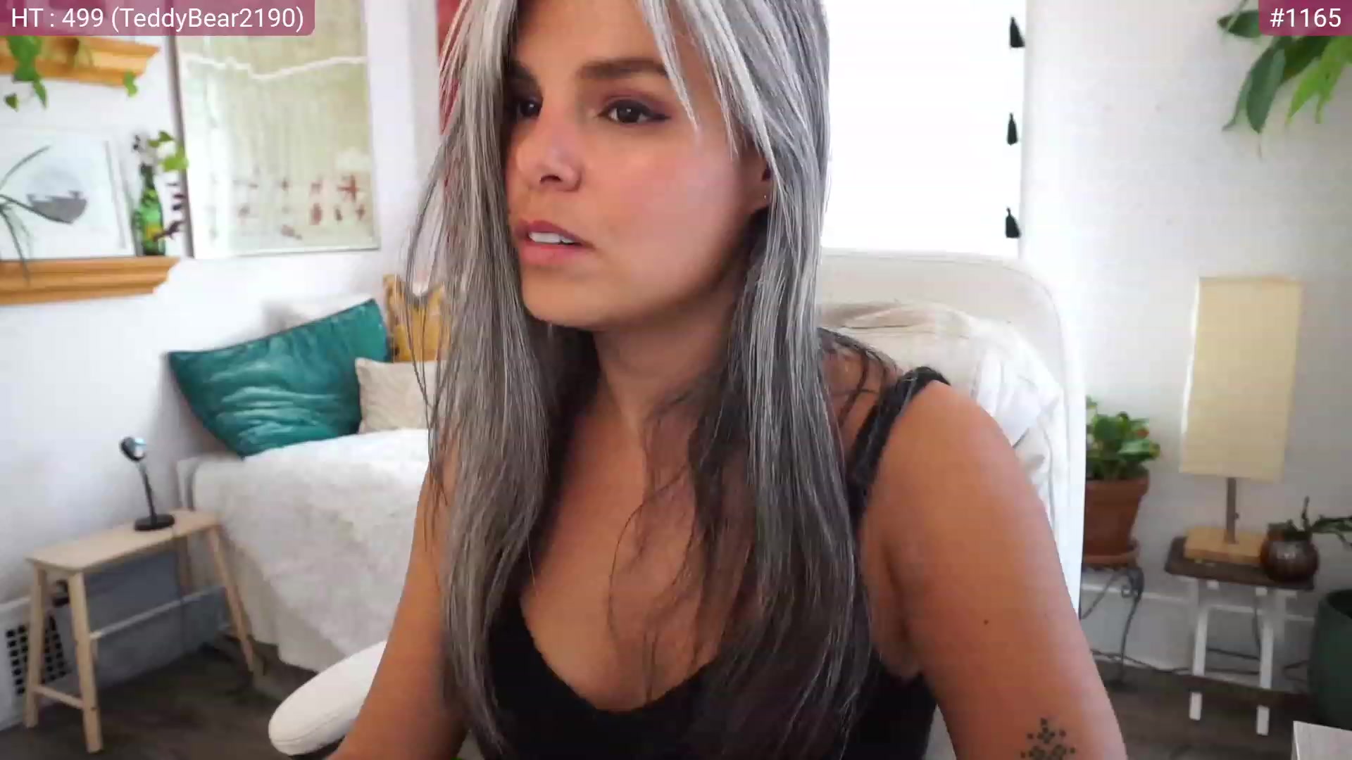 Gallery image thumbnail from AprilJames's myfreecams stream on, 04/06/2023, 19:07 image 19 of 20