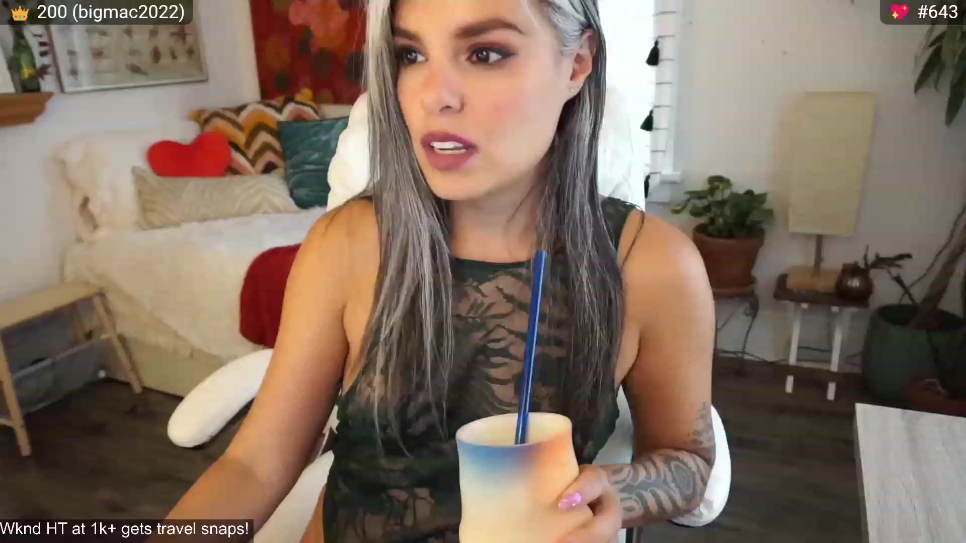 Gallery image thumbnail from AprilJames's myfreecams stream on, 04/14/2023, 18:31 image 14 of 20