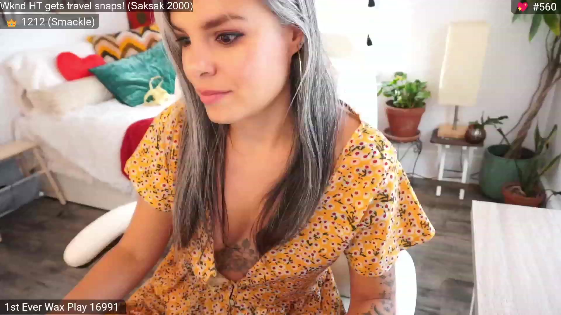 Gallery image thumbnail from AprilJames's myfreecams stream on, 04/15/2023, 18:09 image 18 of 20
