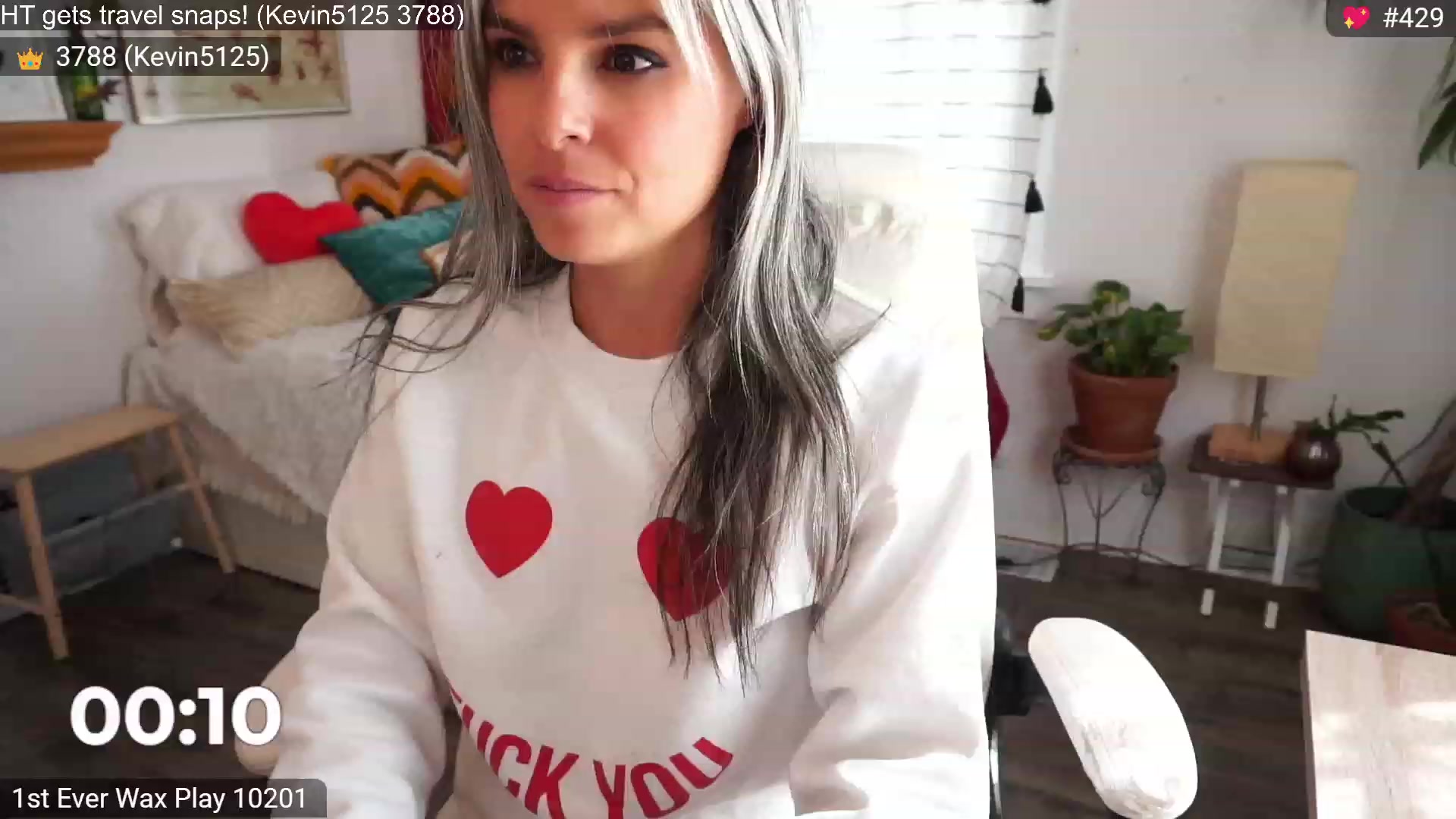 Gallery image thumbnail from AprilJames's myfreecams stream on, 04/15/2023, 21:31 image 20 of 20