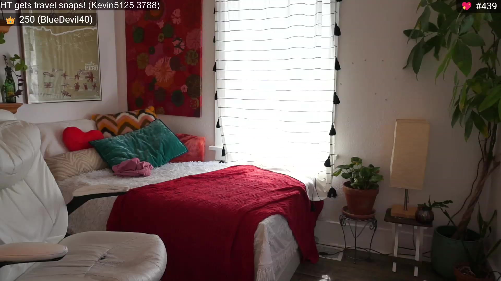 Gallery image thumbnail from AprilJames's myfreecams stream on, 04/16/2023, 20:04 image 9 of 20