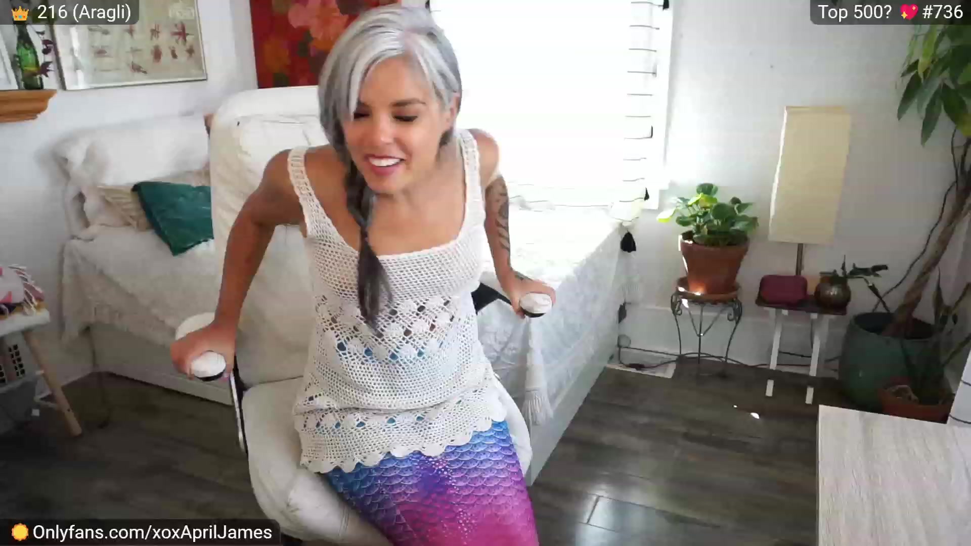 Gallery image thumbnail from AprilJames's myfreecams stream on, 04/27/2023, 17:08 image 8 of 20