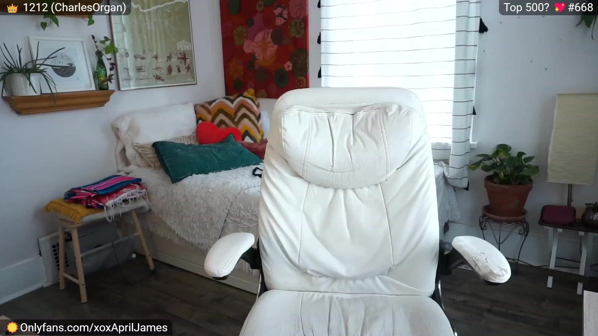 Gallery image thumbnail from AprilJames's myfreecams stream on, 04/28/2023, 20:49 image 13 of 20