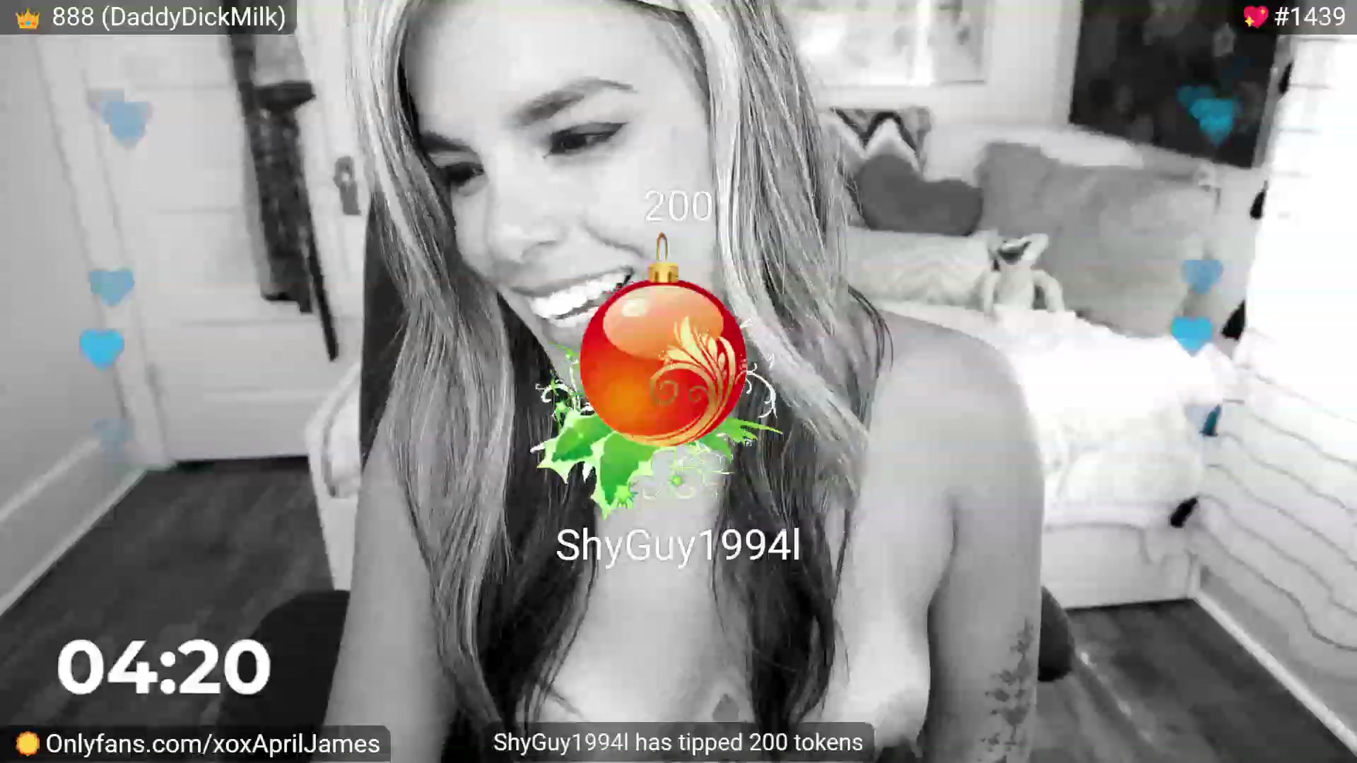 Gallery image thumbnail from AprilJames's myfreecams stream on, 05/05/2023, 20:36 image 13 of 20