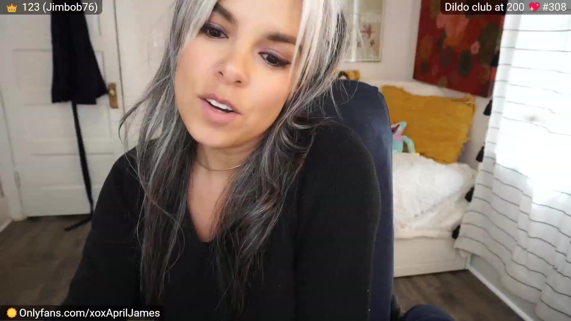 Gallery image thumbnail from AprilJames's myfreecams stream on, 05/07/2023, 19:16 image 5 of 20
