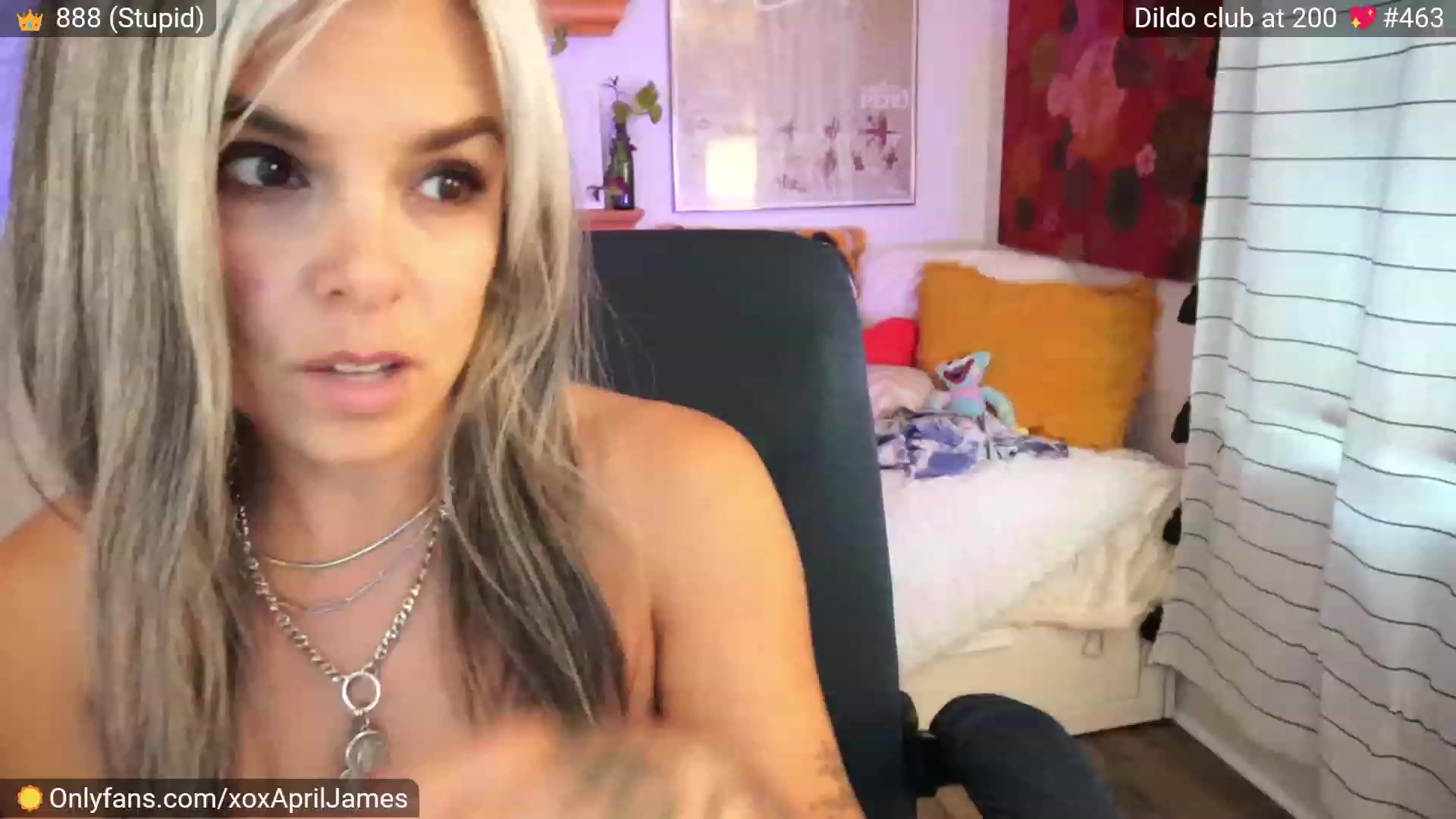 Gallery image thumbnail from AprilJames's myfreecams stream on, 05/11/2023, 01:24 image 9 of 20