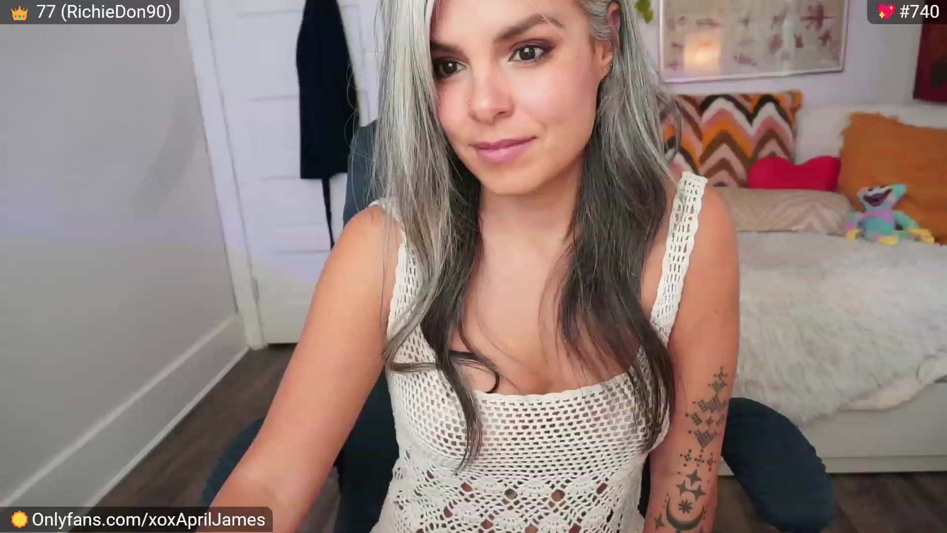 Gallery image thumbnail from AprilJames's myfreecams stream on, 05/15/2023, 23:27 image 7 of 20
