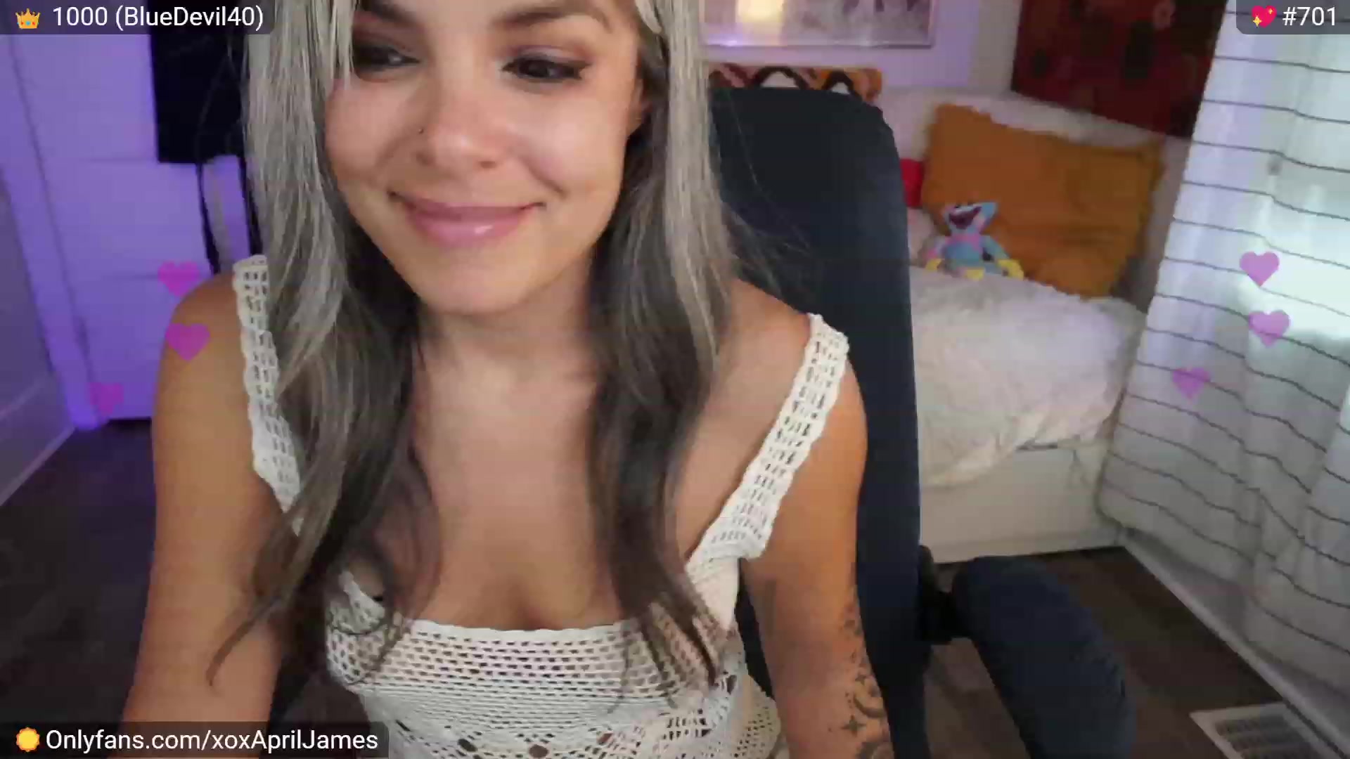 Gallery image thumbnail from AprilJames's myfreecams stream on, 05/16/2023, 24:17 image 13 of 20