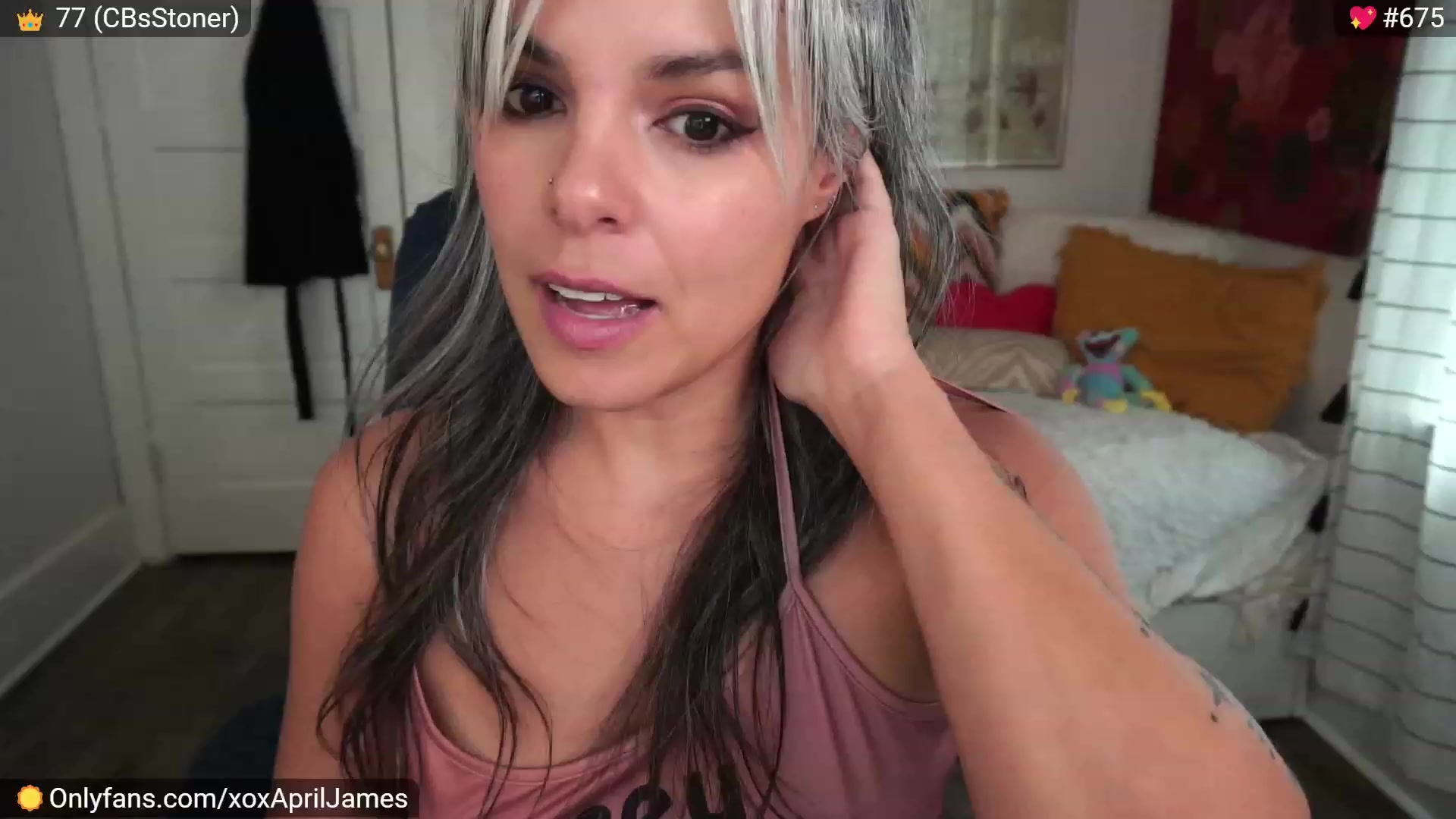 Gallery image thumbnail from AprilJames's myfreecams stream on, 05/16/2023, 18:35 image 10 of 20