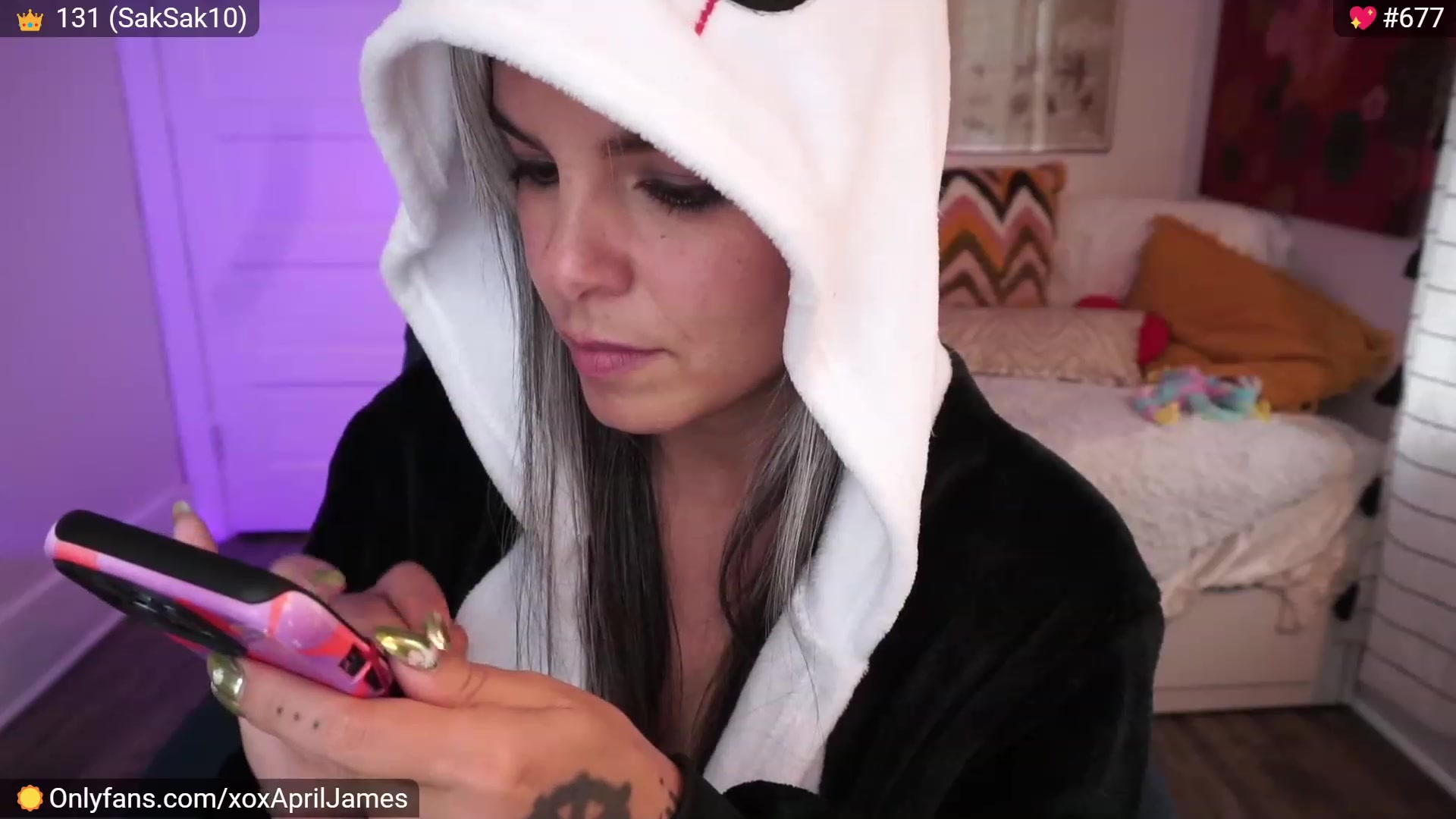 Gallery image thumbnail from AprilJames's myfreecams stream on, 05/19/2023, 19:10 image 11 of 20