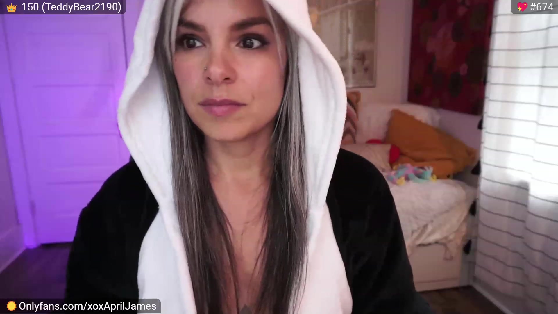Gallery image thumbnail from AprilJames's myfreecams stream on, 05/19/2023, 19:10 image 15 of 20