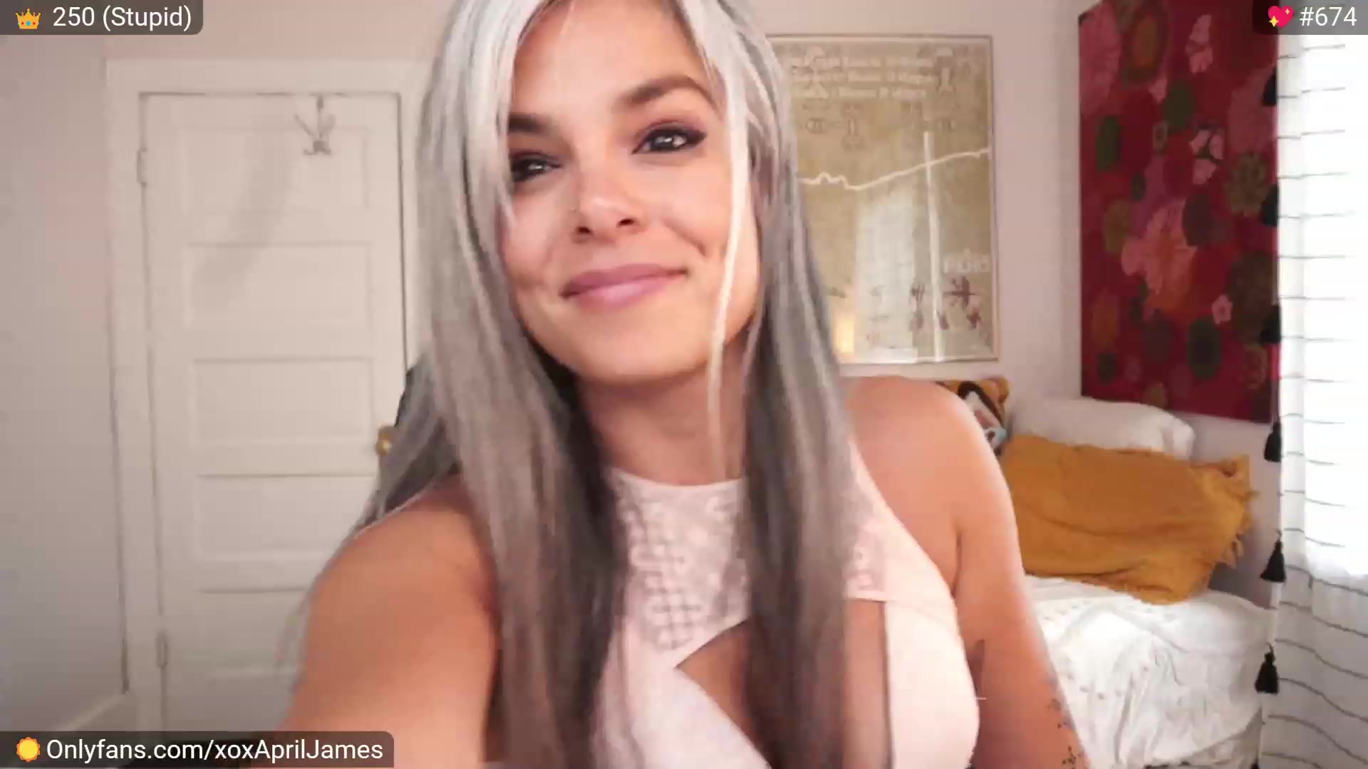 Gallery image thumbnail from AprilJames's myfreecams stream on, 05/20/2023, 17:49 image 16 of 20