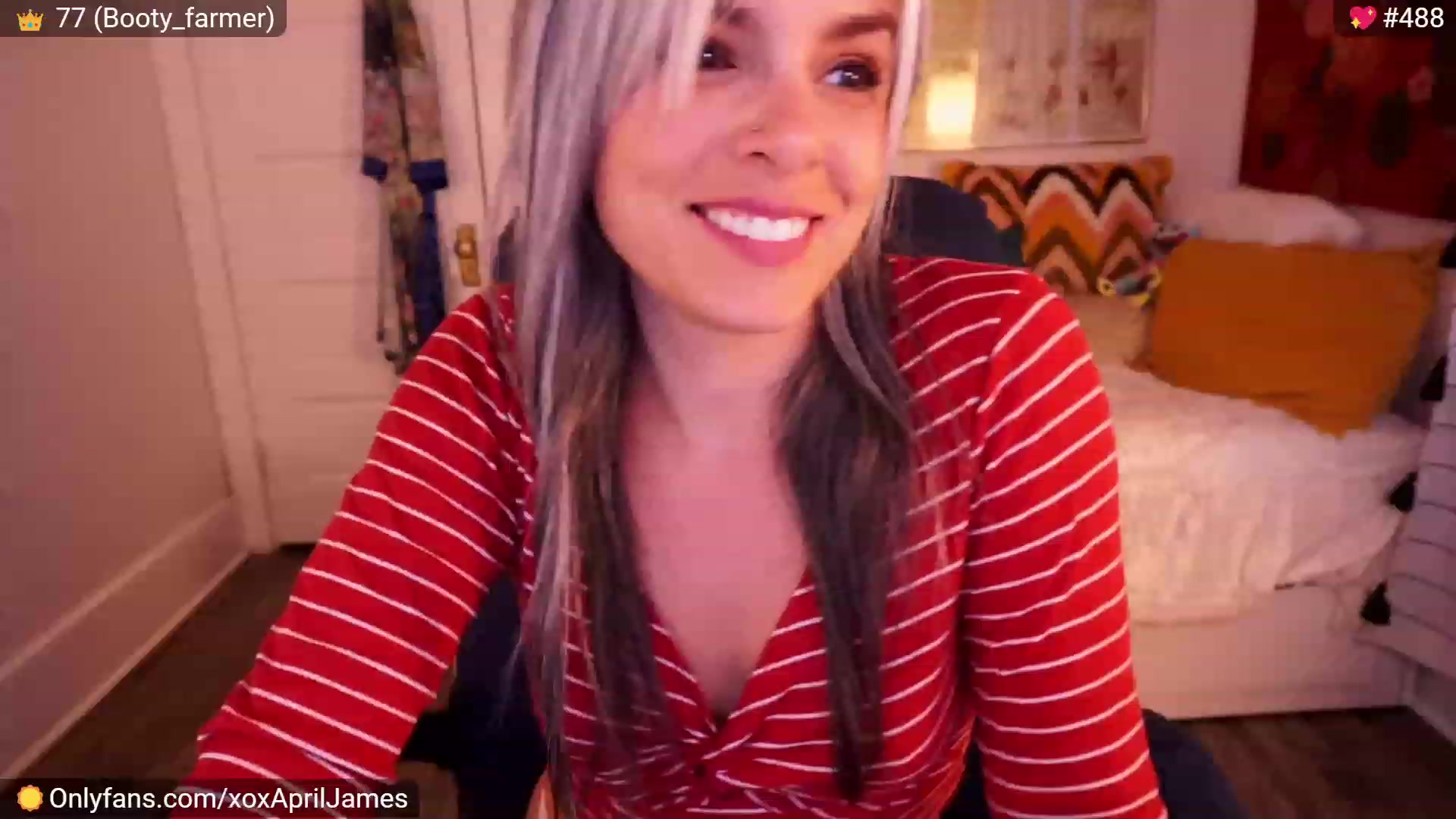 Gallery image thumbnail from AprilJames's myfreecams stream on, 06/01/2023, 03:06 image 5 of 20