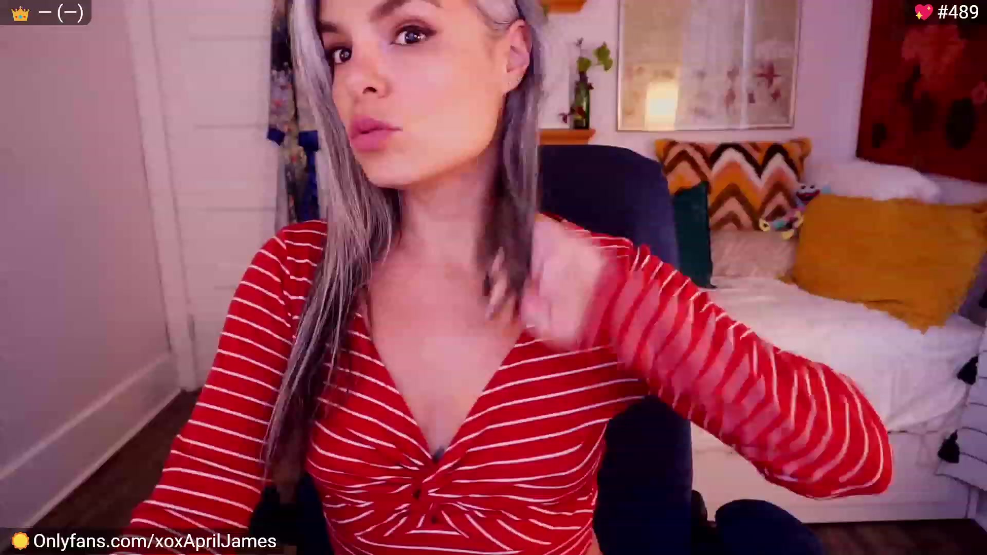 Gallery image thumbnail from AprilJames's myfreecams stream on, 06/01/2023, 03:06 image 2 of 20