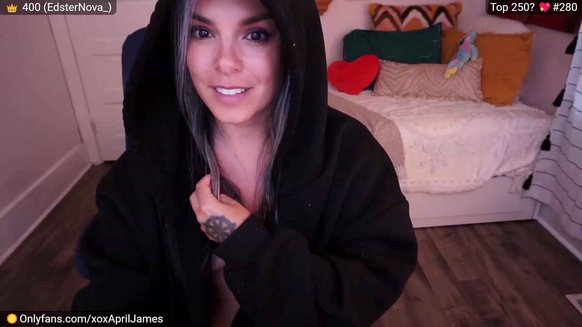 Gallery image thumbnail from AprilJames's myfreecams stream on, 06/03/2023, 20:17 image 12 of 20