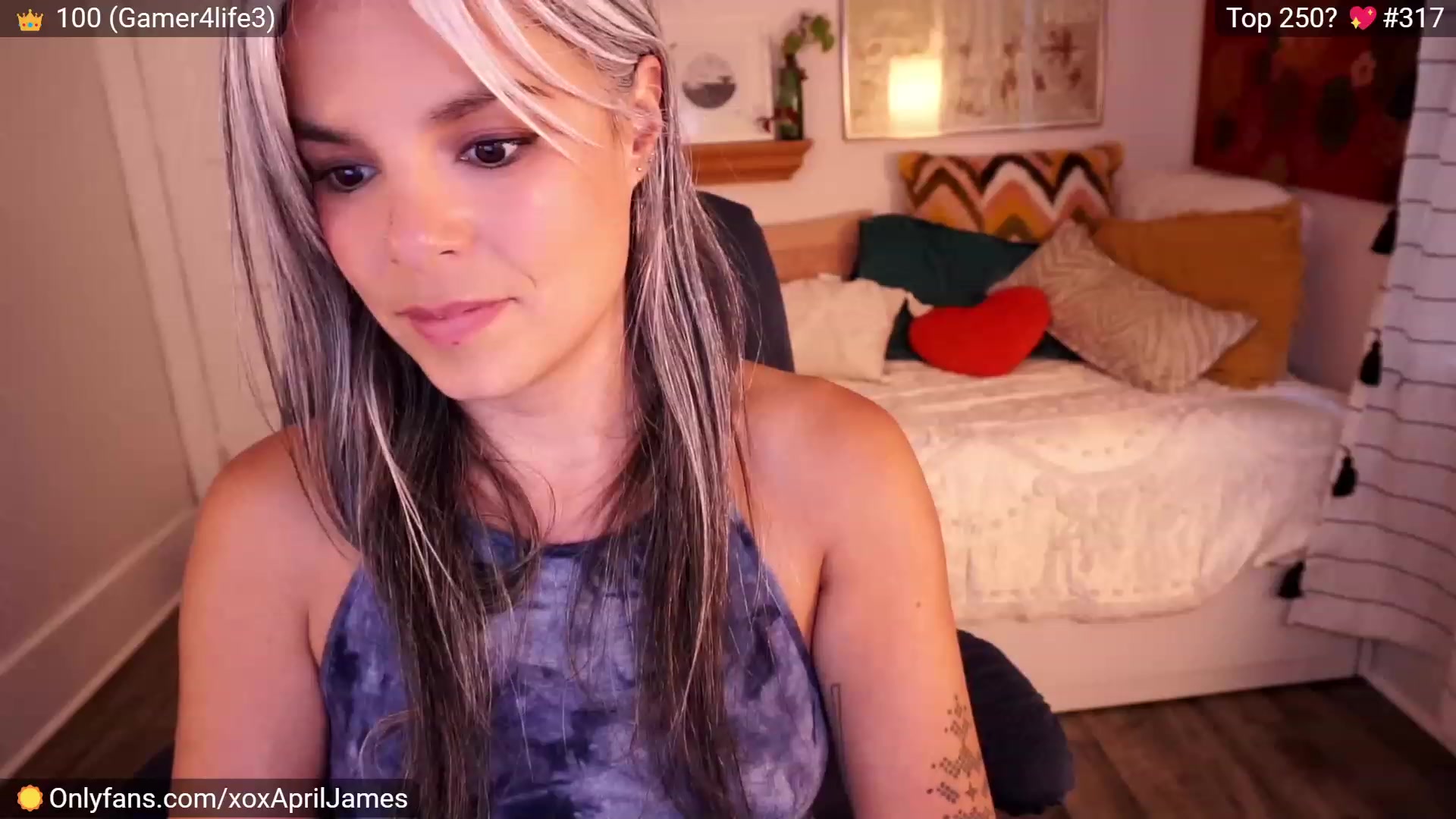 Gallery image thumbnail from AprilJames's myfreecams stream on, 06/06/2023, 01:37 image 13 of 20