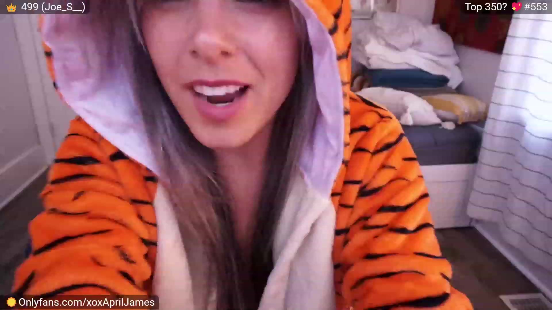 Gallery image thumbnail from AprilJames's myfreecams stream on, 06/10/2023, 17:48 image 10 of 20