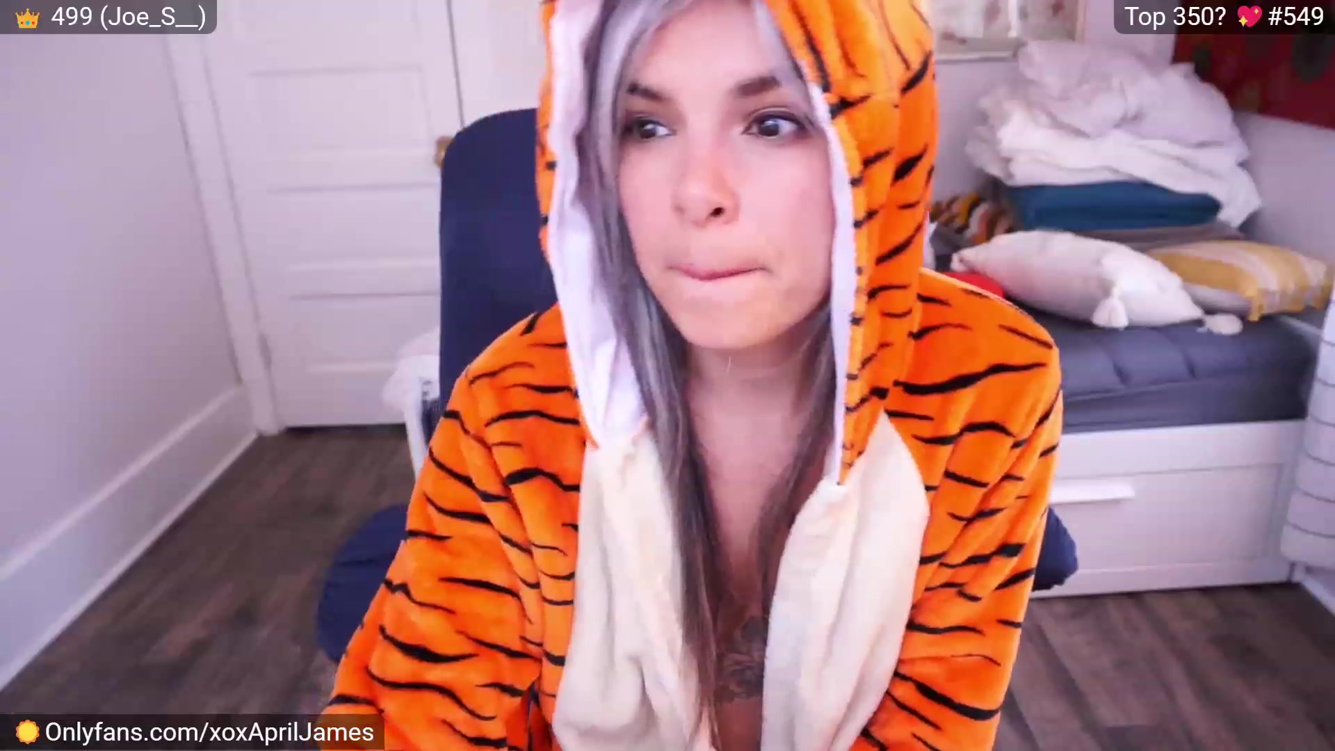 Gallery image thumbnail from AprilJames's myfreecams stream on, 06/10/2023, 17:48 image 20 of 20