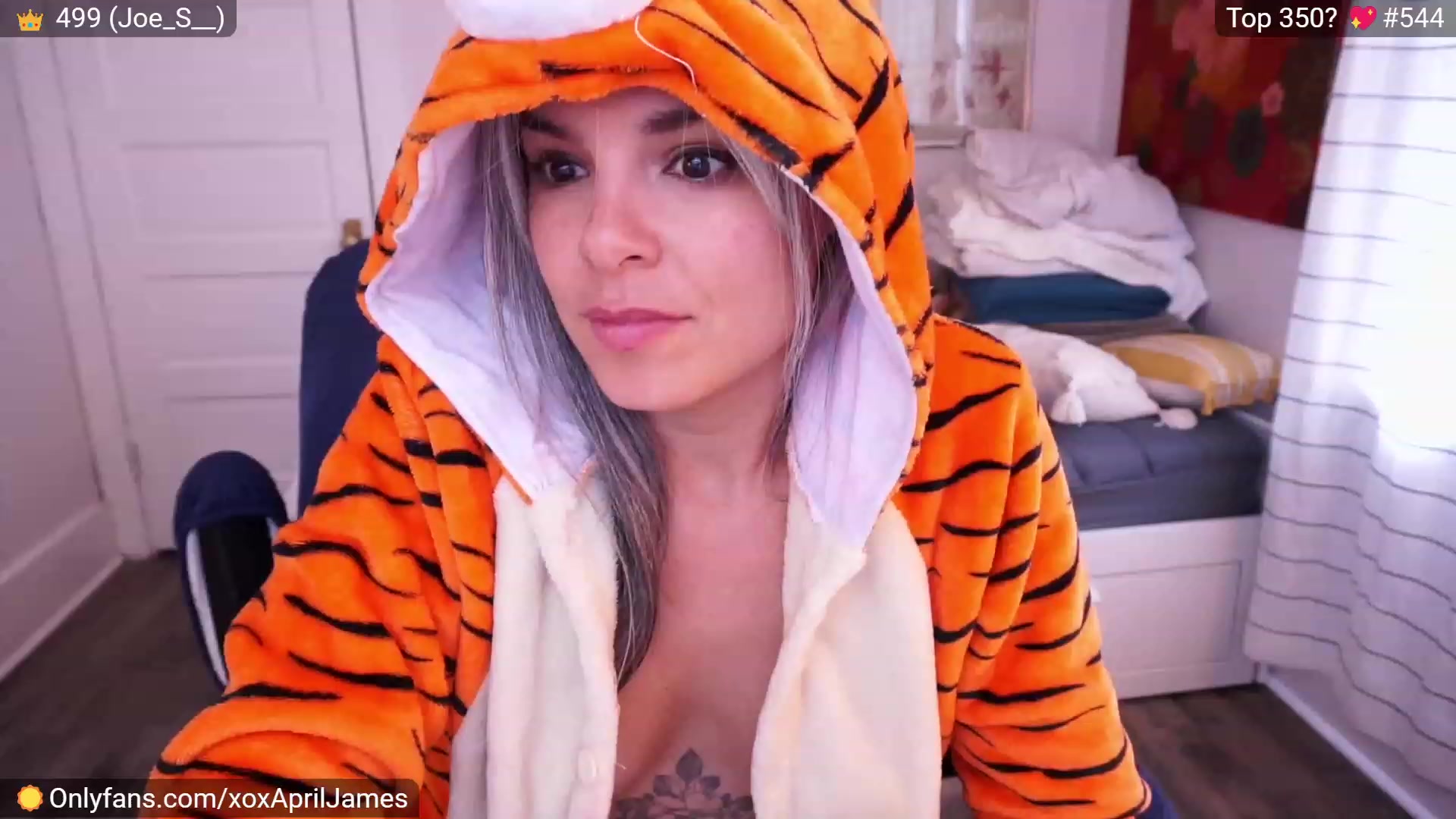 Gallery image thumbnail from AprilJames's myfreecams stream on, 06/10/2023, 18:14 image 19 of 20