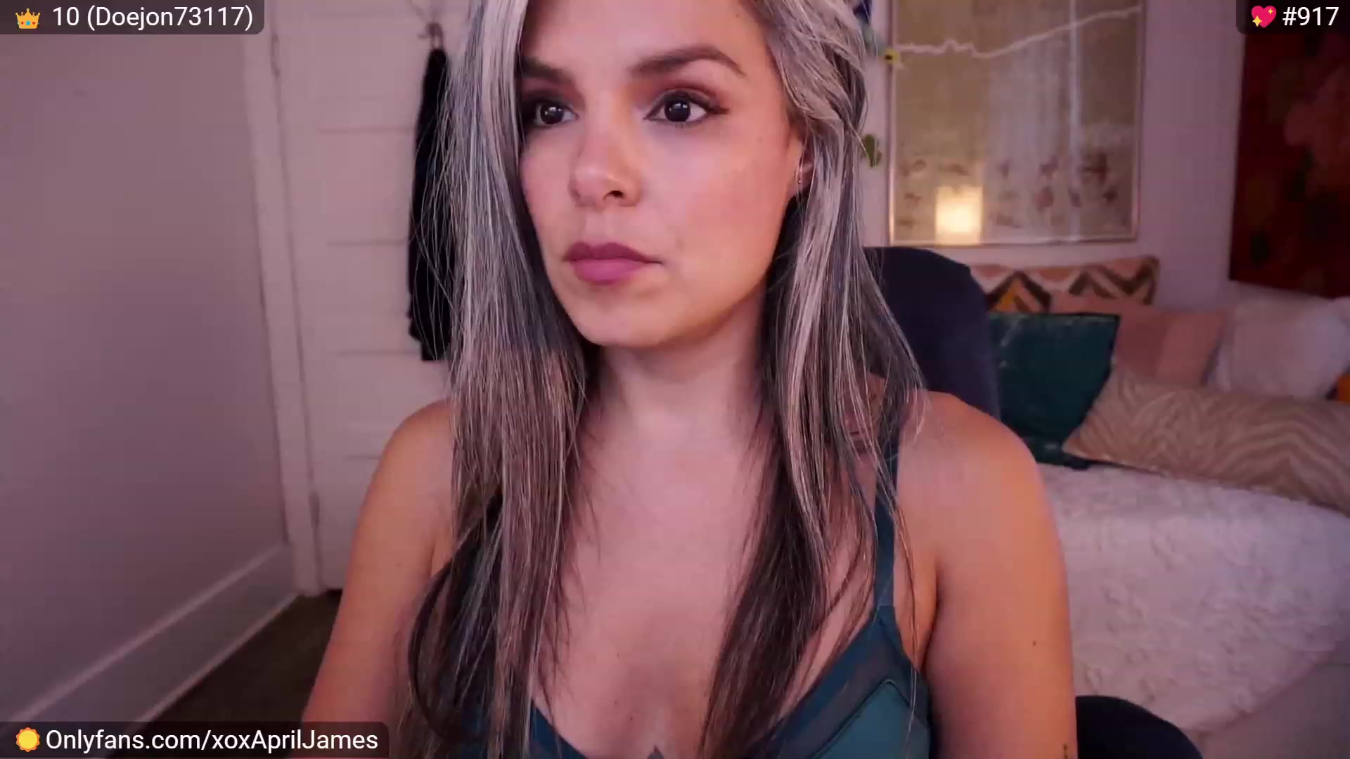 Gallery image thumbnail from AprilJames's myfreecams stream on, 06/23/2023, 24:03 image 10 of 20