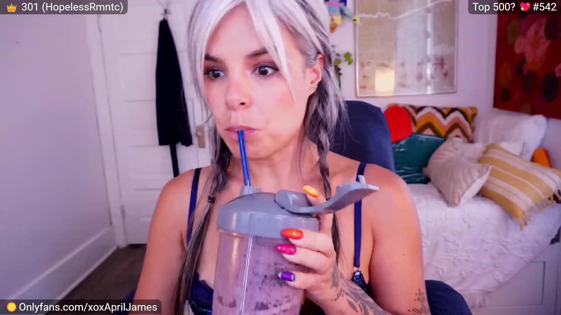 Gallery image thumbnail from AprilJames's myfreecams stream on, 06/29/2023, 17:56 image 18 of 20