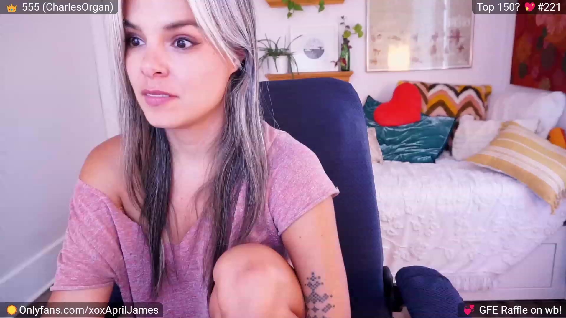 Gallery image thumbnail from AprilJames's myfreecams stream on, 07/01/2023, 22:34 image 6 of 20