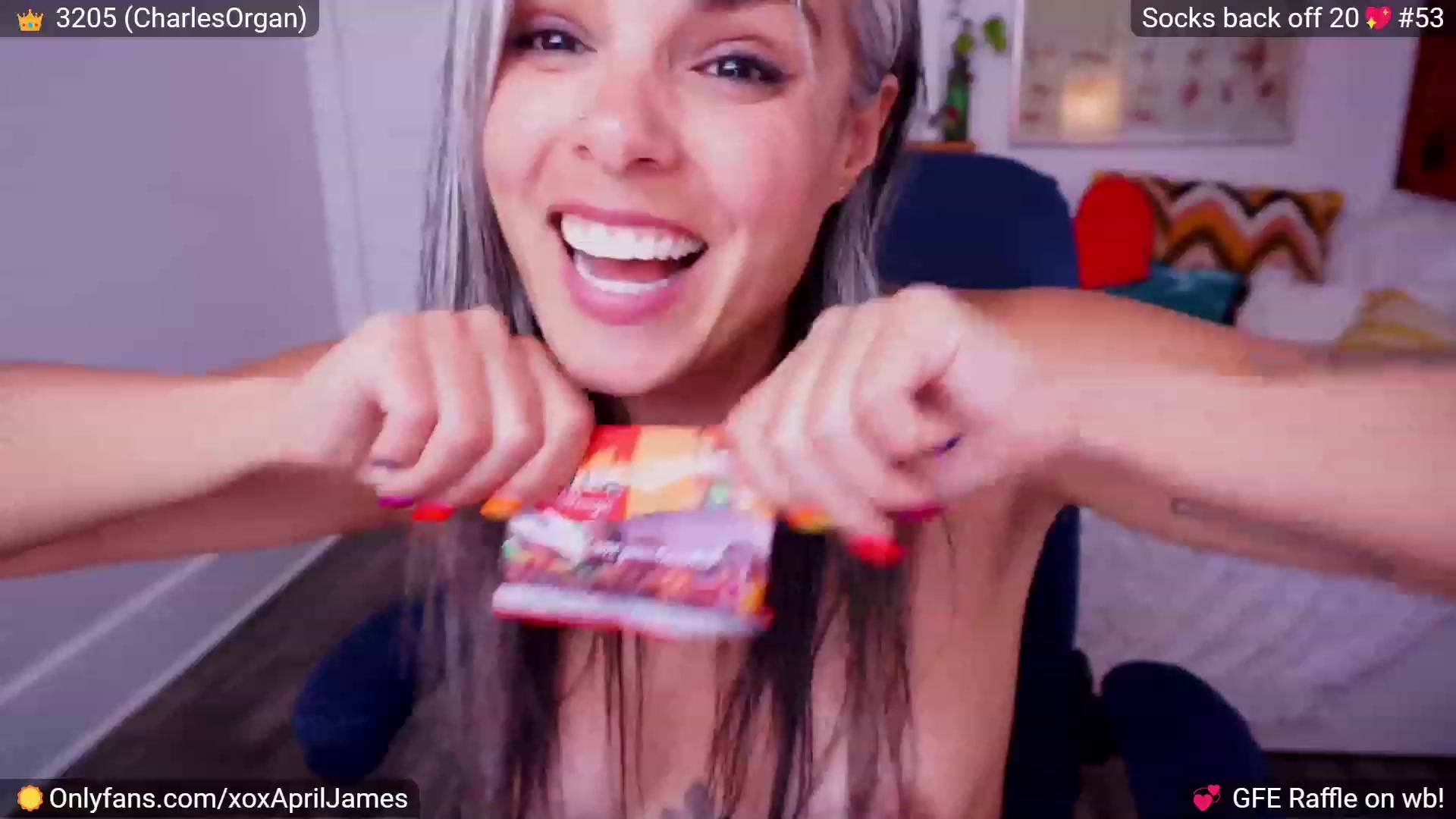 Gallery image thumbnail from AprilJames's myfreecams stream on, 07/01/2023, 23:41 image 1 of 20