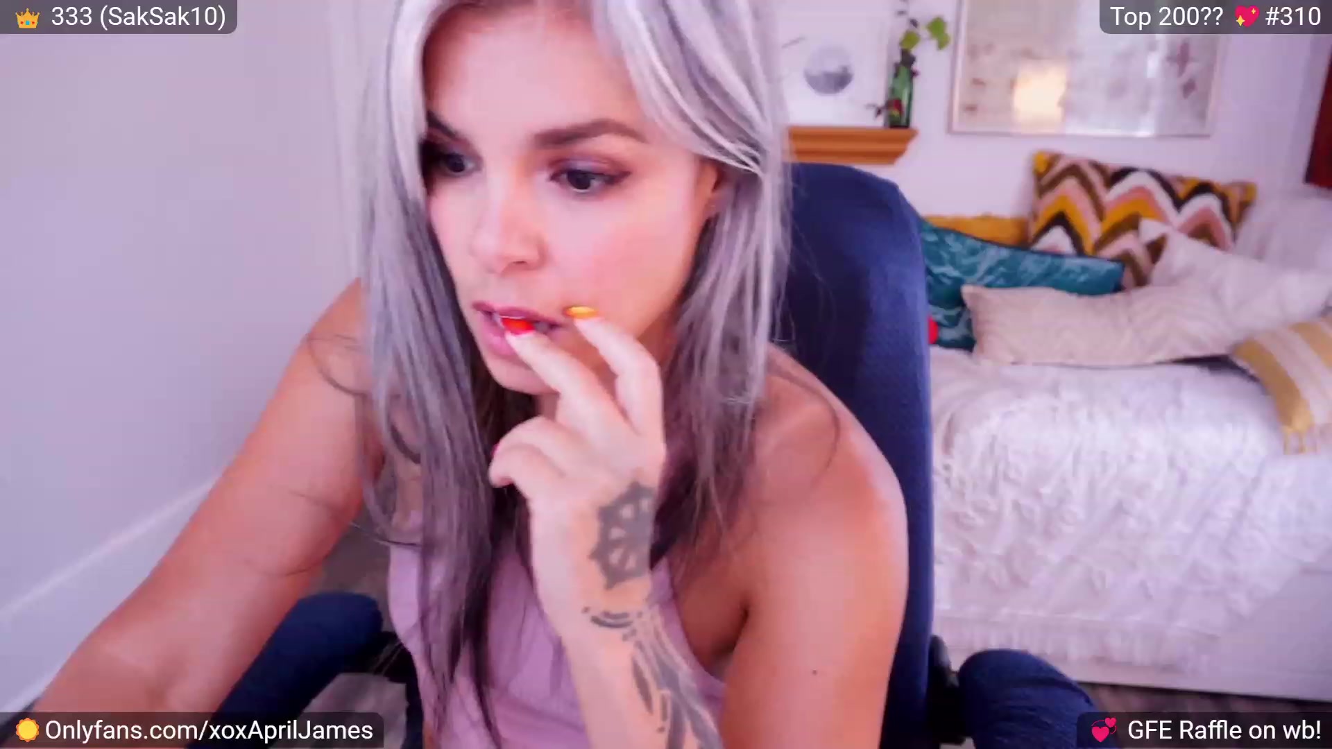 Gallery image thumbnail from AprilJames's myfreecams stream on, 07/06/2023, 18:26 image 11 of 20