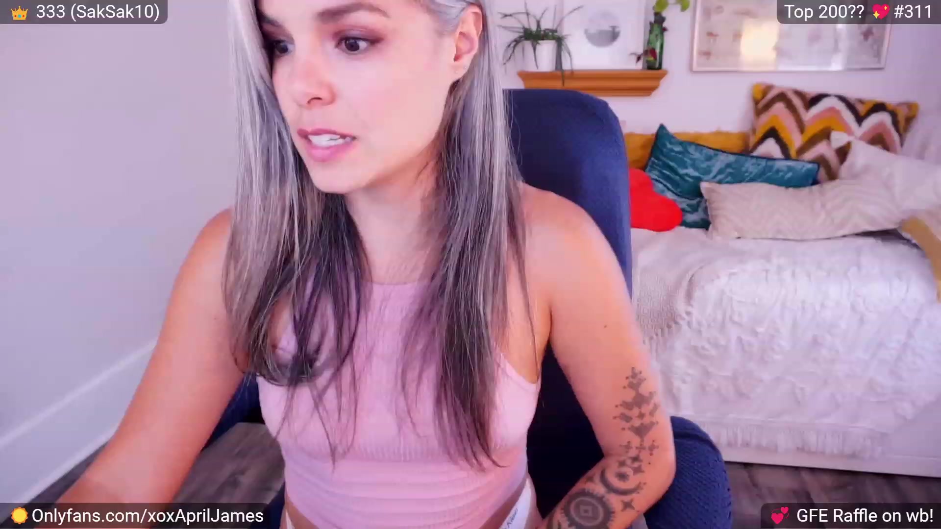 Gallery image thumbnail from AprilJames's myfreecams stream on, 07/06/2023, 18:26 image 16 of 20