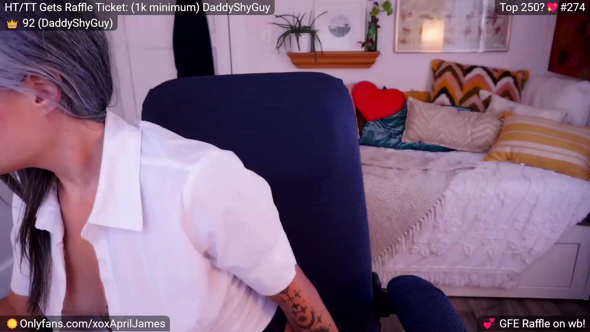 Gallery image thumbnail from AprilJames's myfreecams stream on, 07/08/2023, 18:19 image 15 of 20