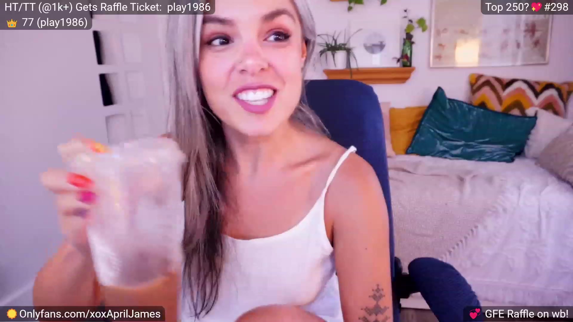 Gallery image thumbnail from AprilJames's myfreecams stream on, 07/09/2023, 17:43 image 12 of 20