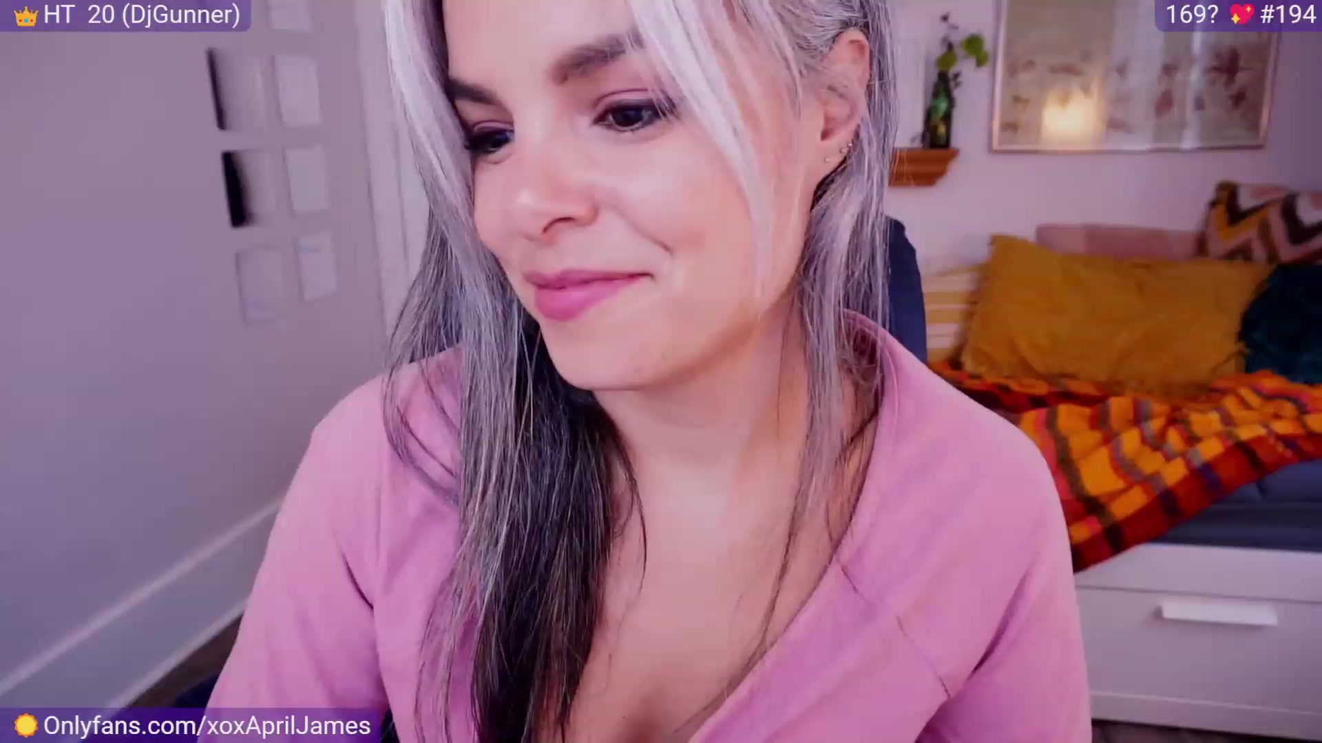 Gallery image thumbnail from AprilJames's myfreecams stream on, 08/12/2023, 19:21 image 4 of 20