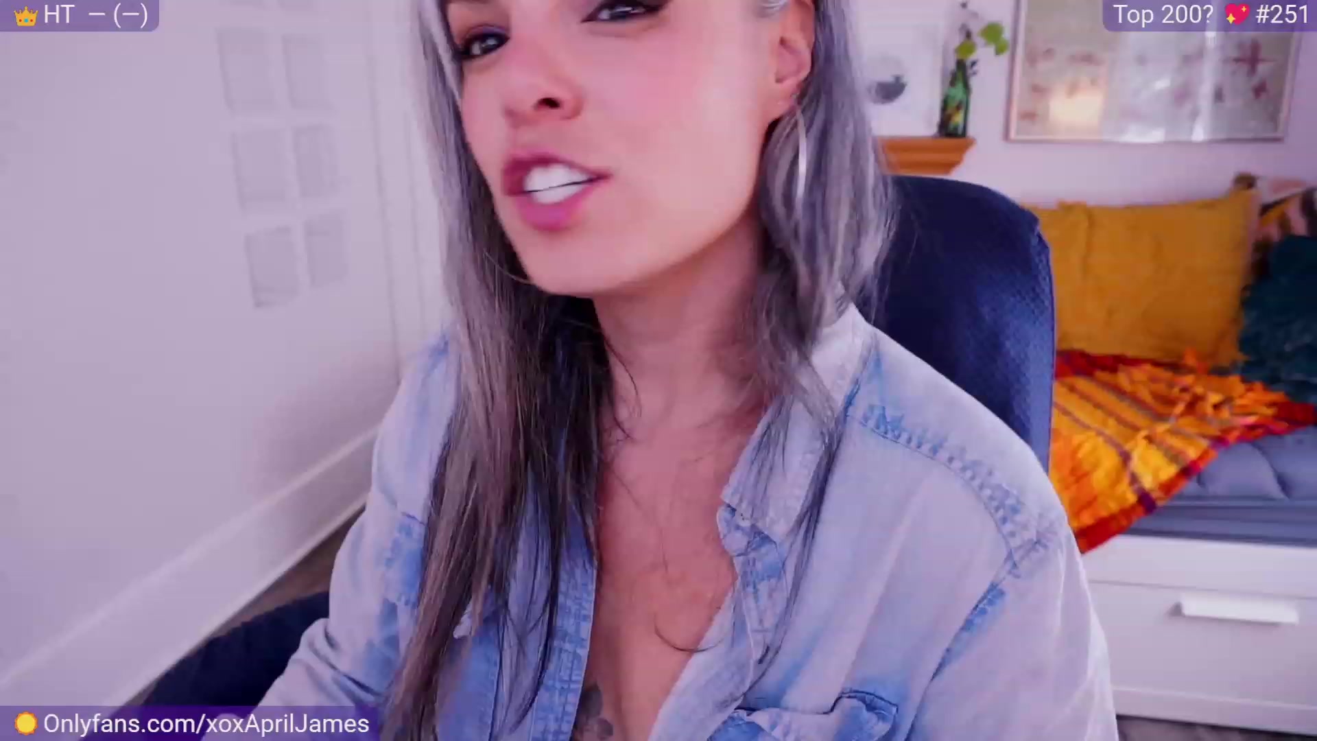 Gallery image thumbnail from AprilJames's myfreecams stream on, 08/19/2023, 19:41 image 4 of 20