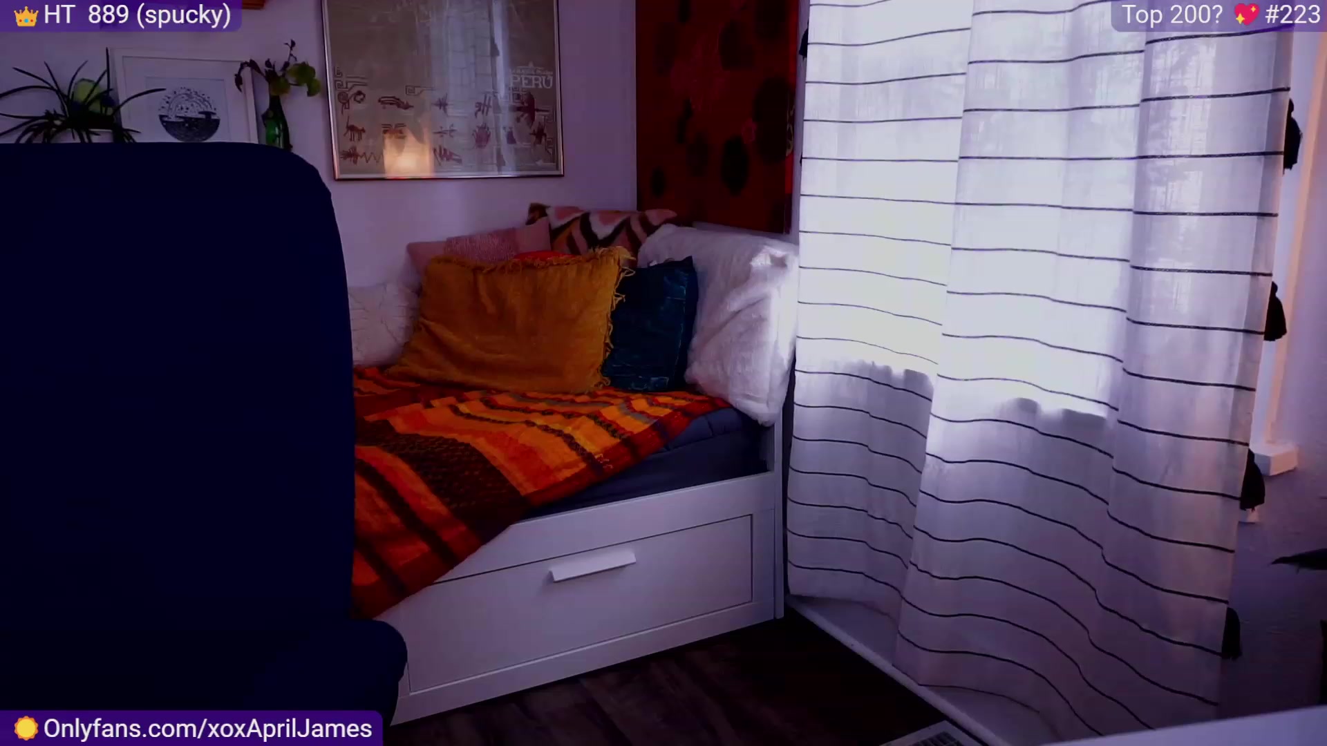 Gallery image thumbnail from AprilJames's myfreecams stream on, 08/26/2023, 21:53 image 17 of 20