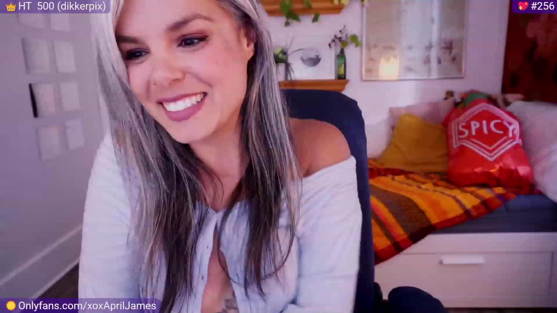 Gallery image thumbnail from AprilJames's myfreecams stream on, 08/30/2023, 23:38 image 5 of 20