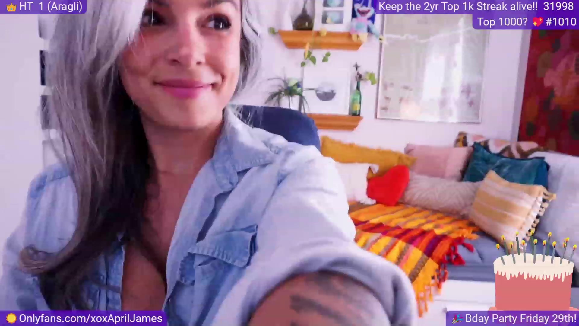 Gallery image thumbnail from AprilJames's myfreecams stream on, 09/26/2023, 17:13 image 2 of 20