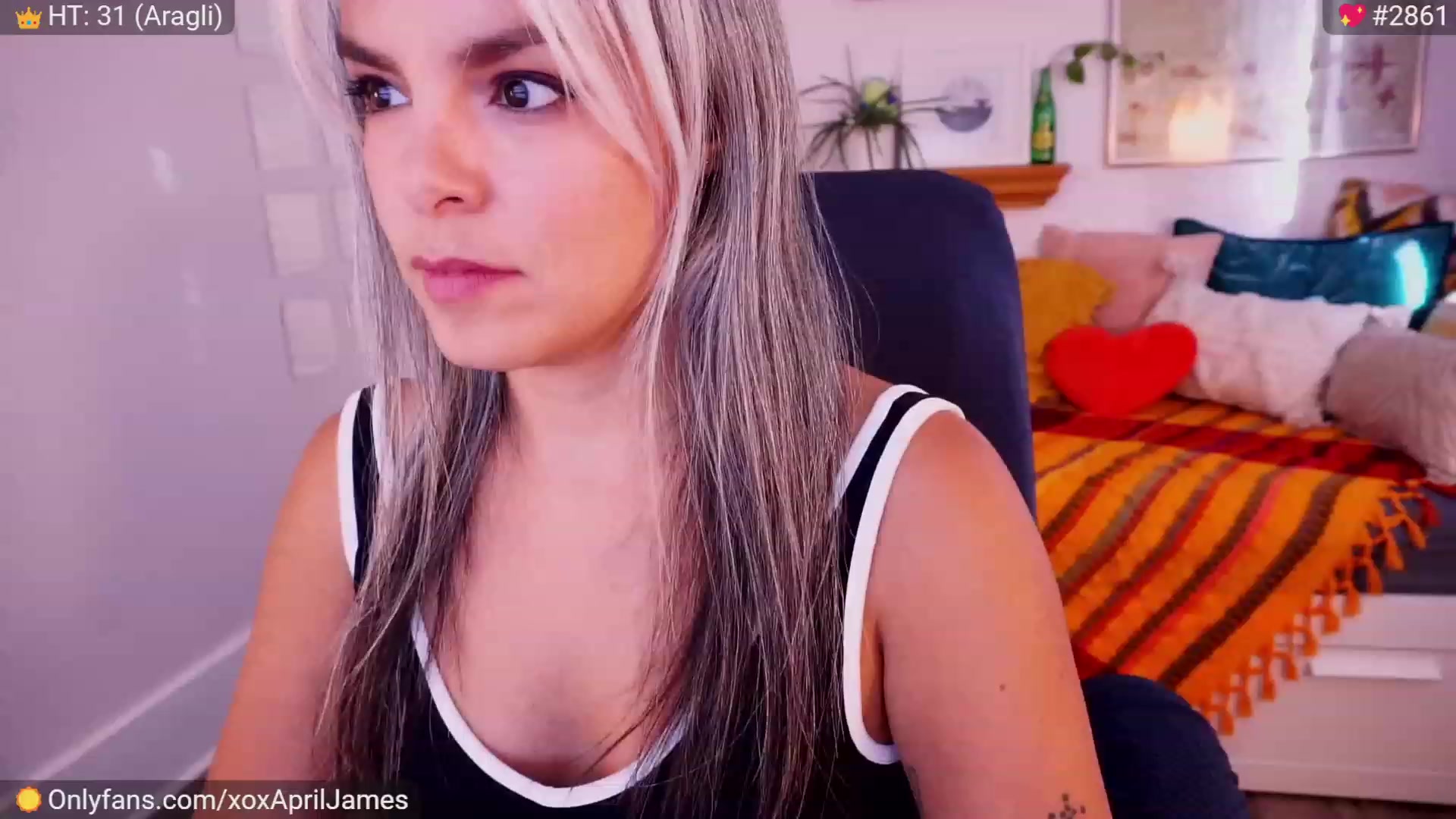 Gallery image thumbnail from AprilJames's myfreecams stream on, 10/01/2023, 23:06 image 16 of 20