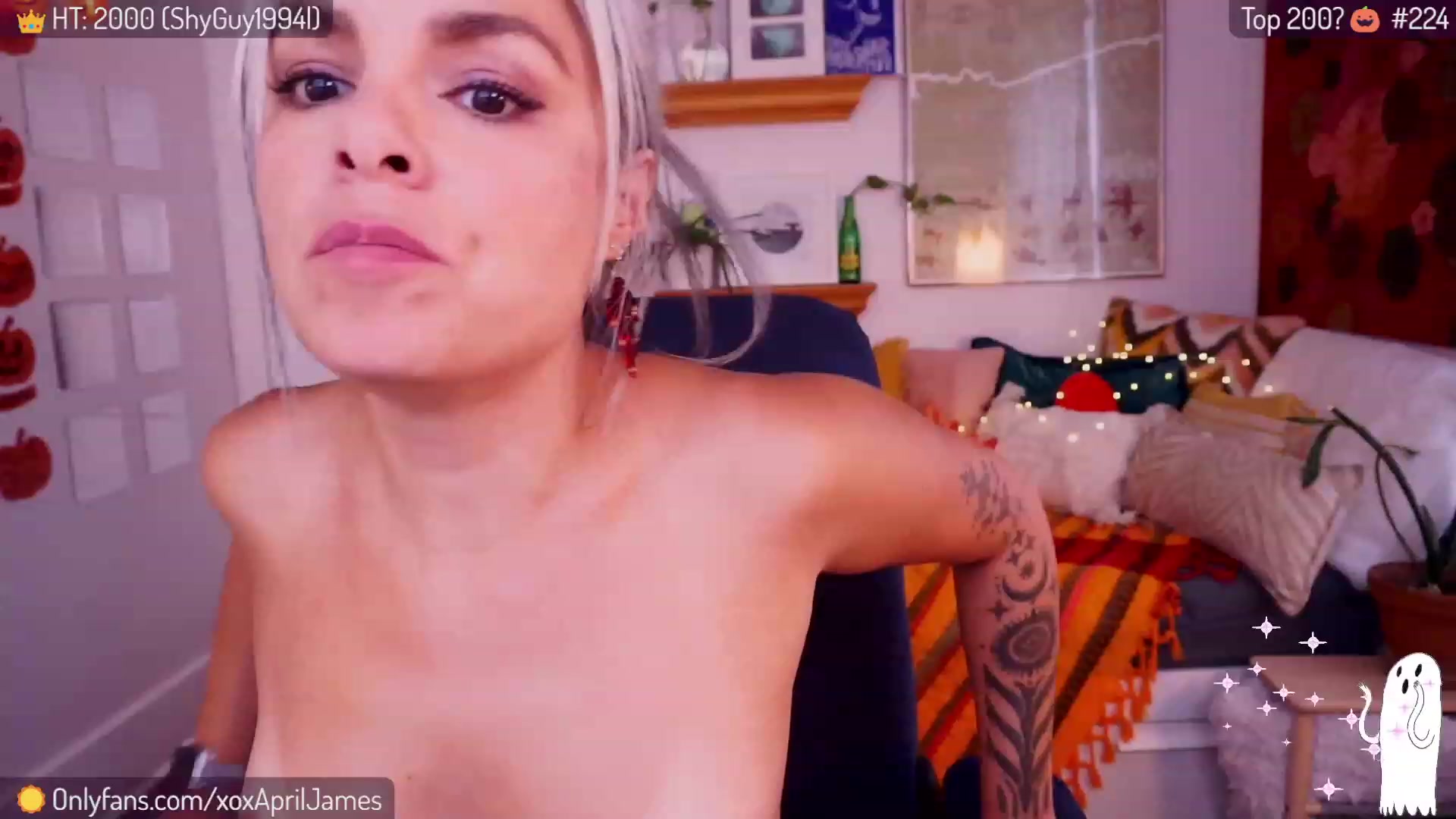 Gallery image thumbnail from AprilJames's myfreecams stream on, 10/12/2023, 22:07 image 9 of 20