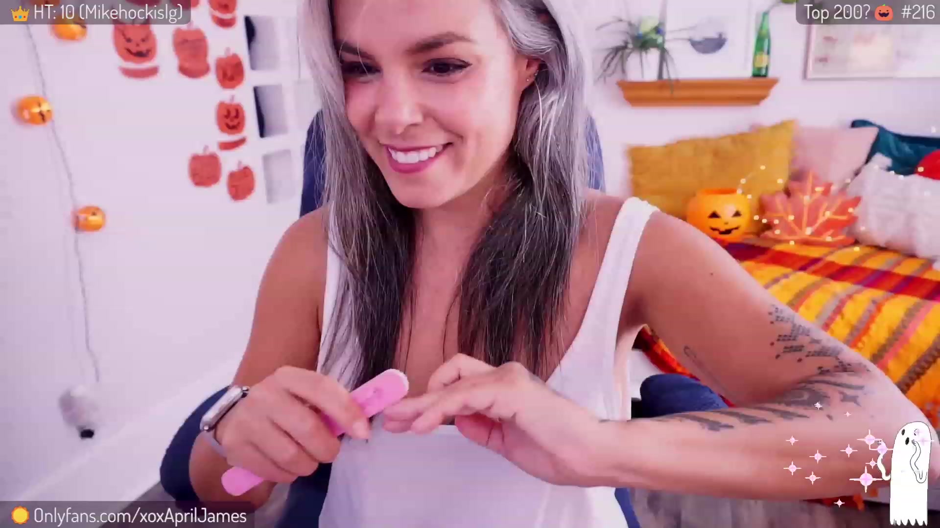 Gallery image thumbnail from AprilJames's myfreecams stream on, 10/13/2023, 20:24 image 5 of 20