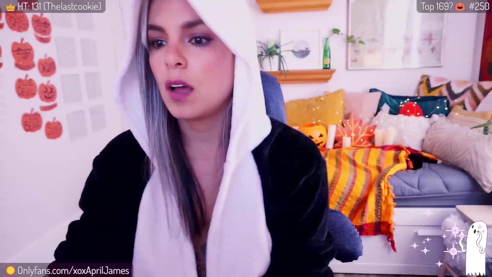 Gallery image thumbnail from AprilJames's myfreecams stream on, 10/18/2023, 18:39 image 13 of 20