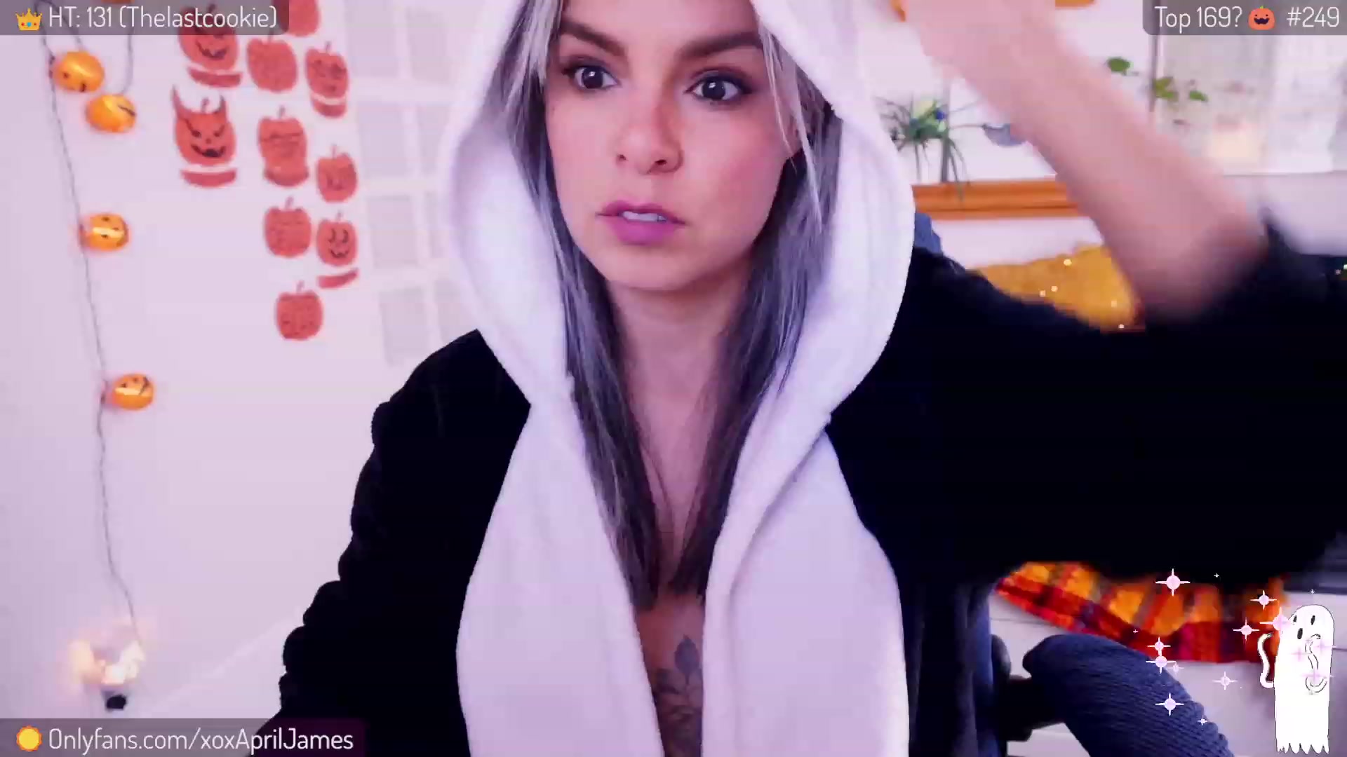 Gallery image thumbnail from AprilJames's myfreecams stream on, 10/18/2023, 18:39 image 6 of 20