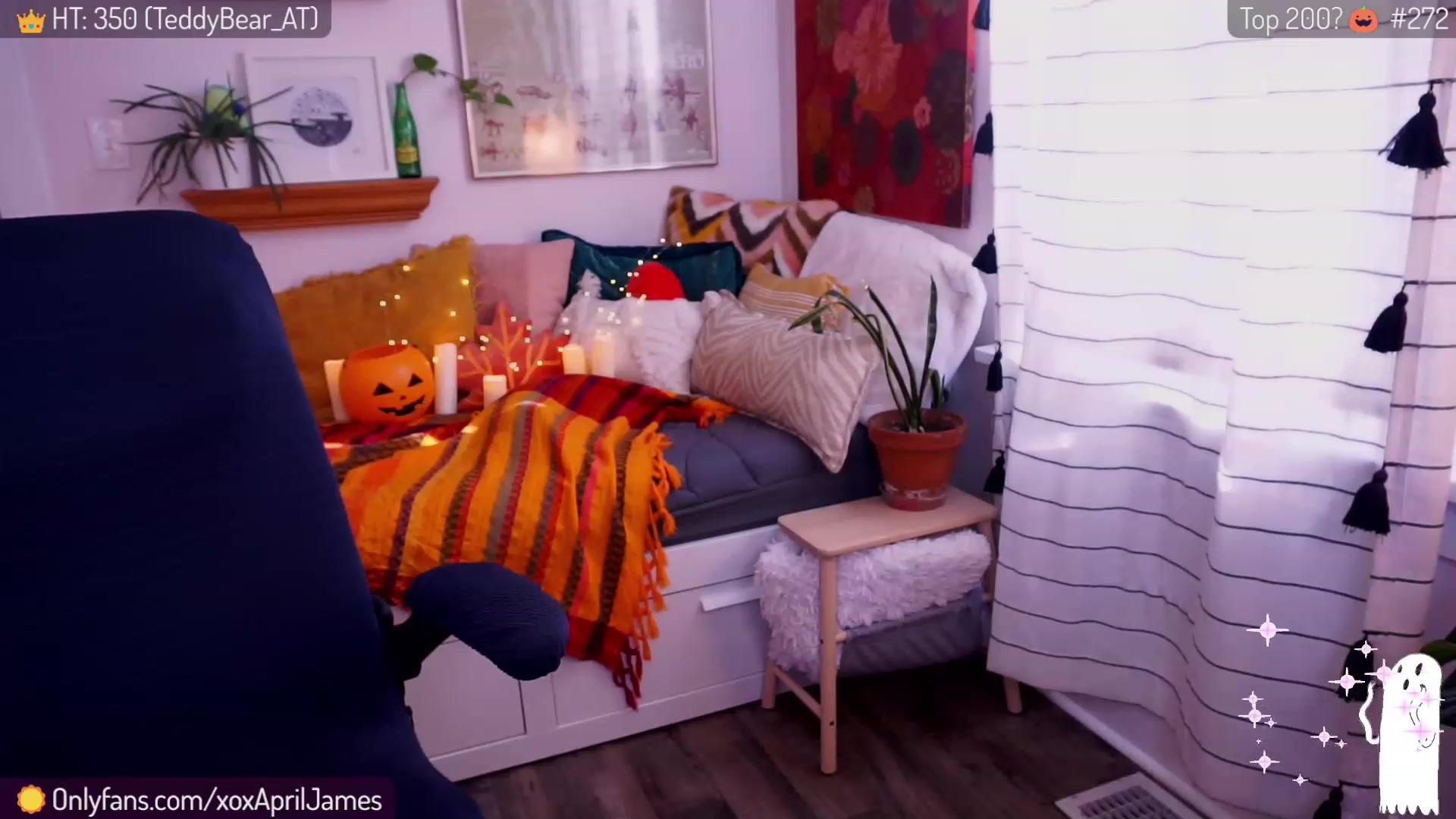 Gallery image thumbnail from AprilJames's myfreecams stream on, 10/19/2023, 20:14 image 20 of 20