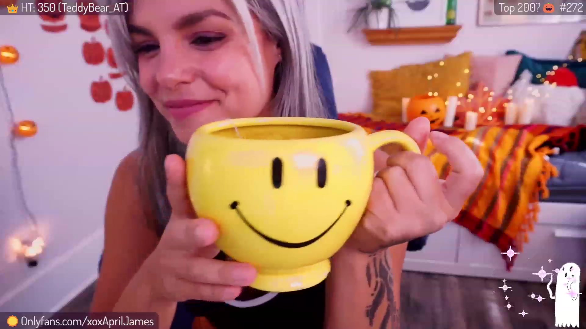 Gallery image thumbnail from AprilJames's myfreecams stream on, 10/19/2023, 20:14 image 16 of 20