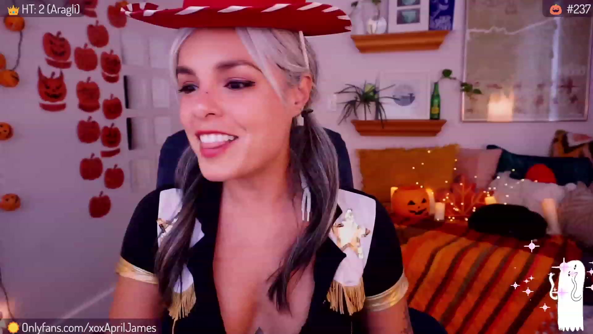 Gallery image thumbnail from AprilJames's myfreecams stream on, 10/28/2023, 20:48 image 13 of 20